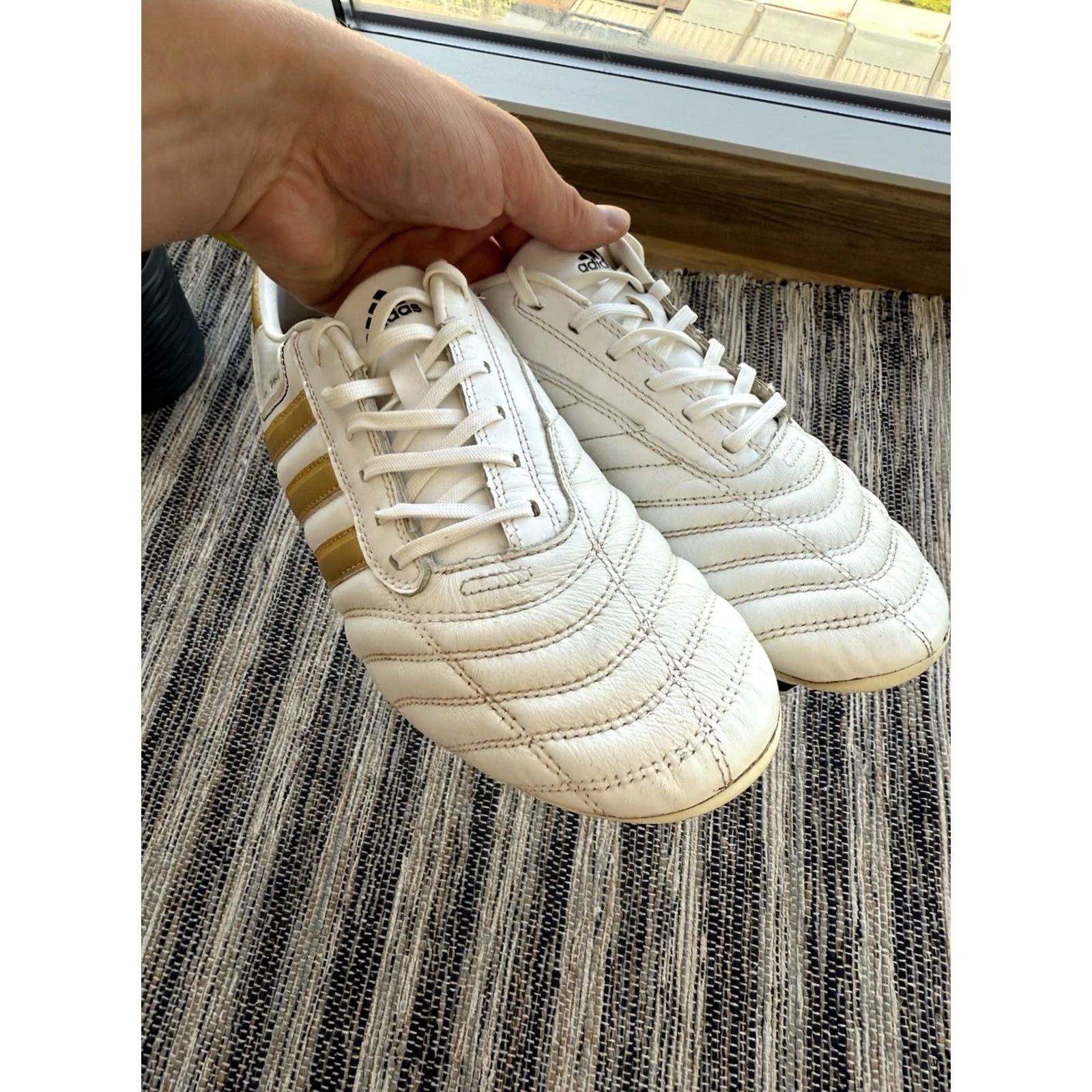 Adidas ADIDAS Adinova Football Boots Shirt Mens 43 US 9 White-Gold 2009 TRX HG FG Soccer Boots Pro Rare Boots Size US 9 / EU 42 - 4 Thumbnail