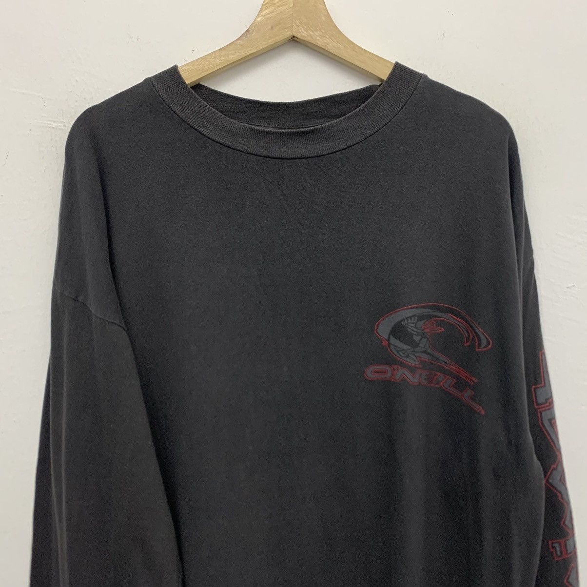 O'Neill Vintage 90s O’neill ‘Animal’ Surfing Long Sleeve Tshirt Size US L / EU 52-54 / 3 - 3 Thumbnail