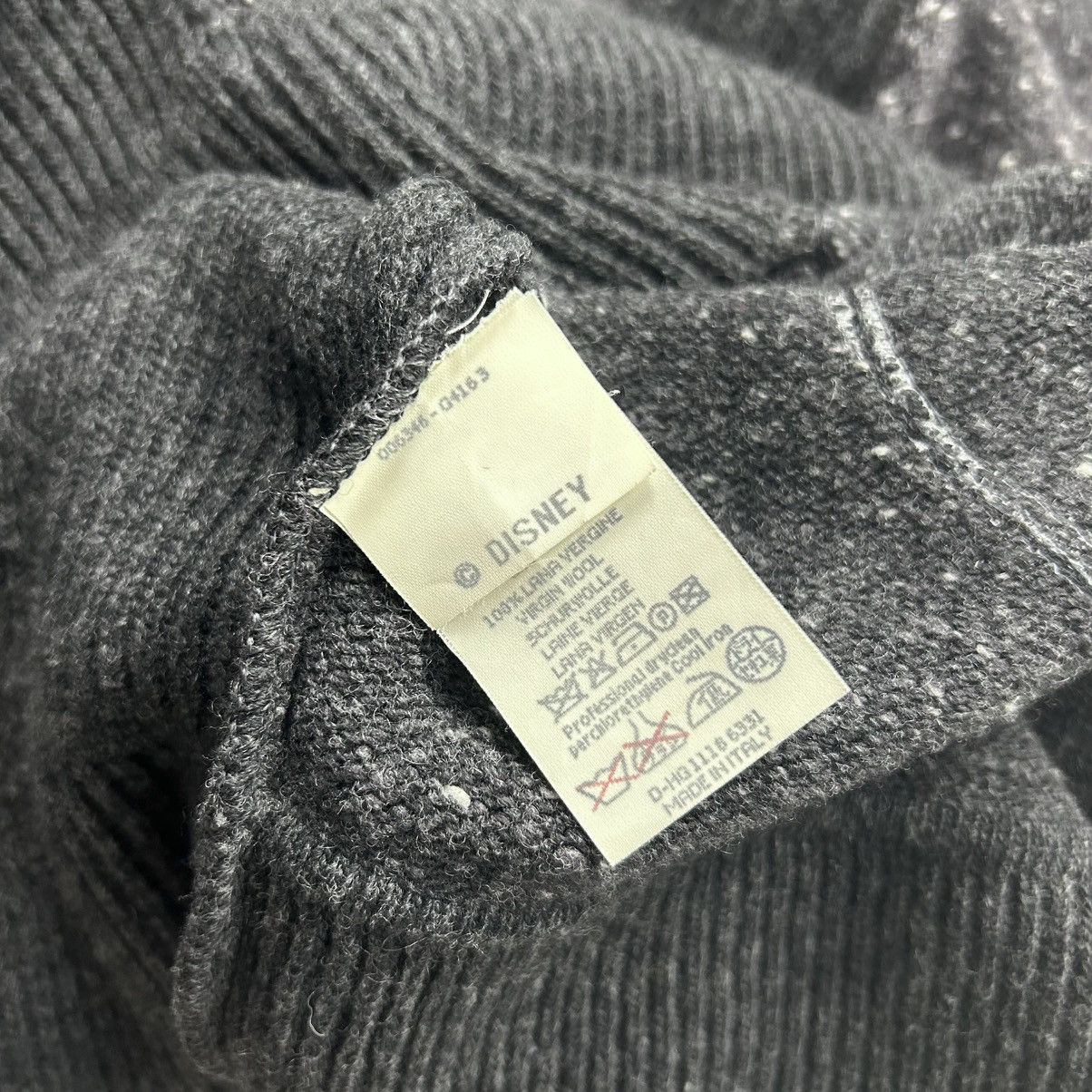 Iceberg VTG 90s DISNEY MICKEY MOUSE TURTLE NECK SWEATER SIZE XL Size US XL / EU 56 / 4 - 6 Thumbnail