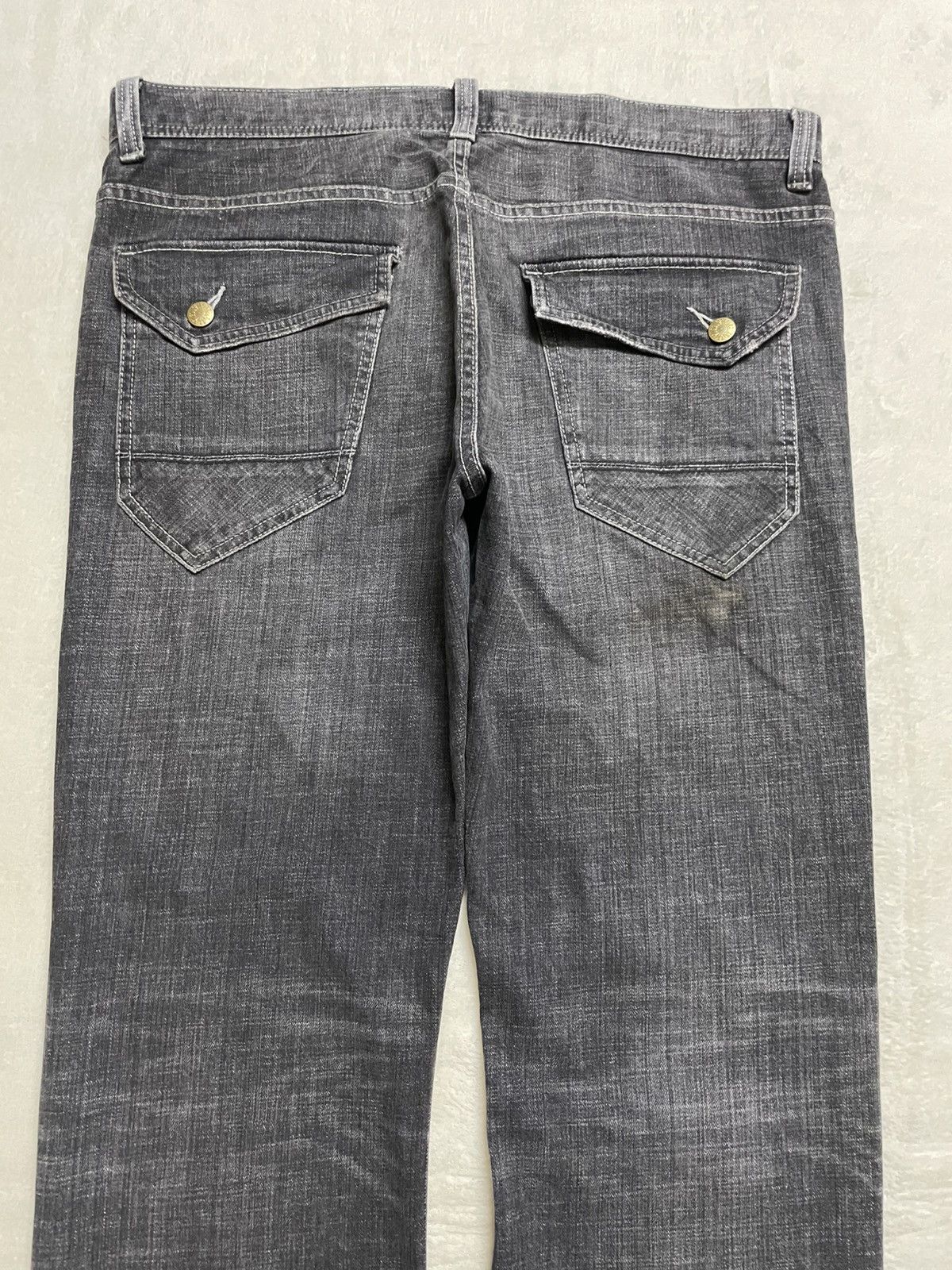 Uniqlo Vintage Uniqlo Faded Dark Colour Denim Jeans Size US 35 - 12 Thumbnail