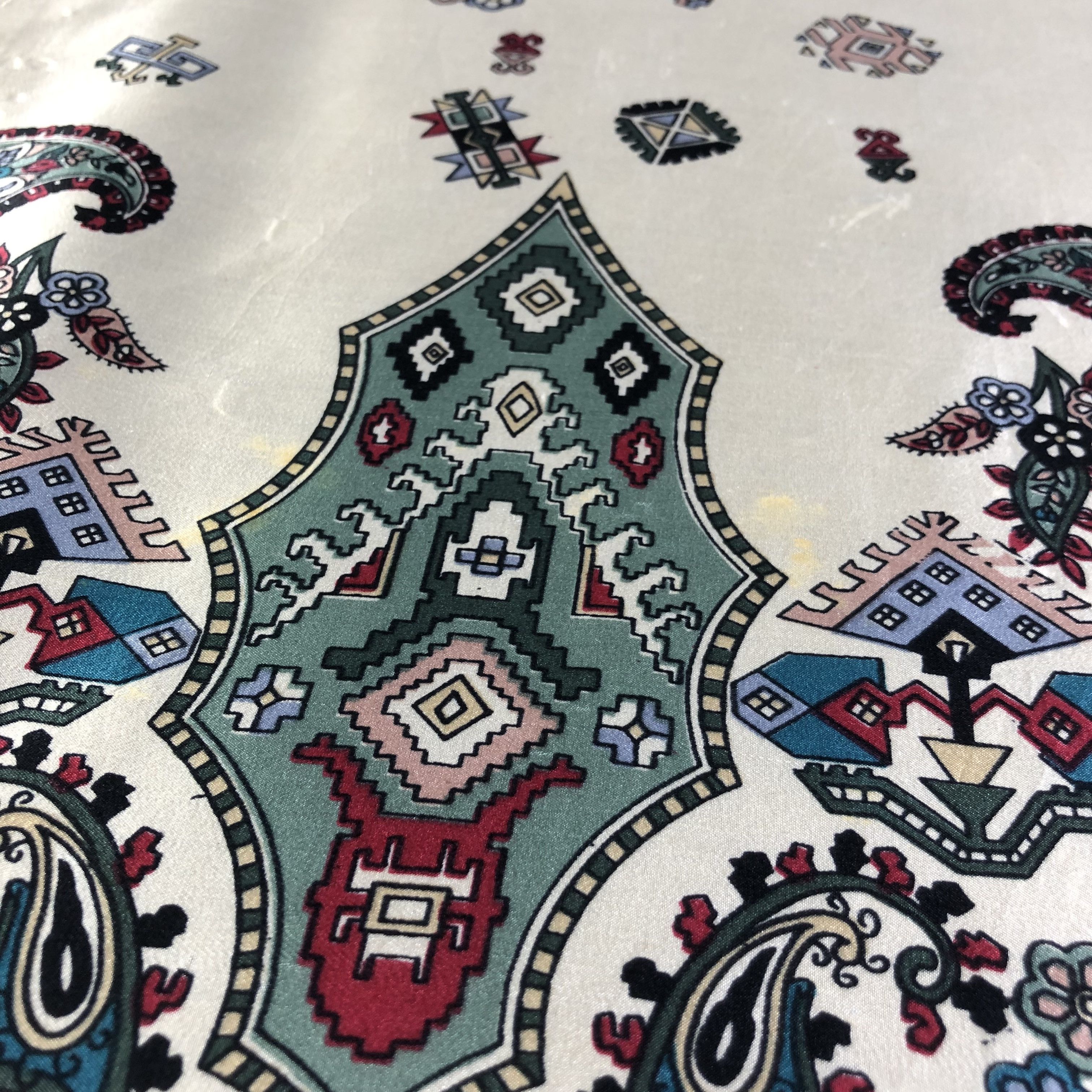 Vintage Native Design Hand Rolled Silk Scarf M688 Size ONE SIZE - 4 Thumbnail