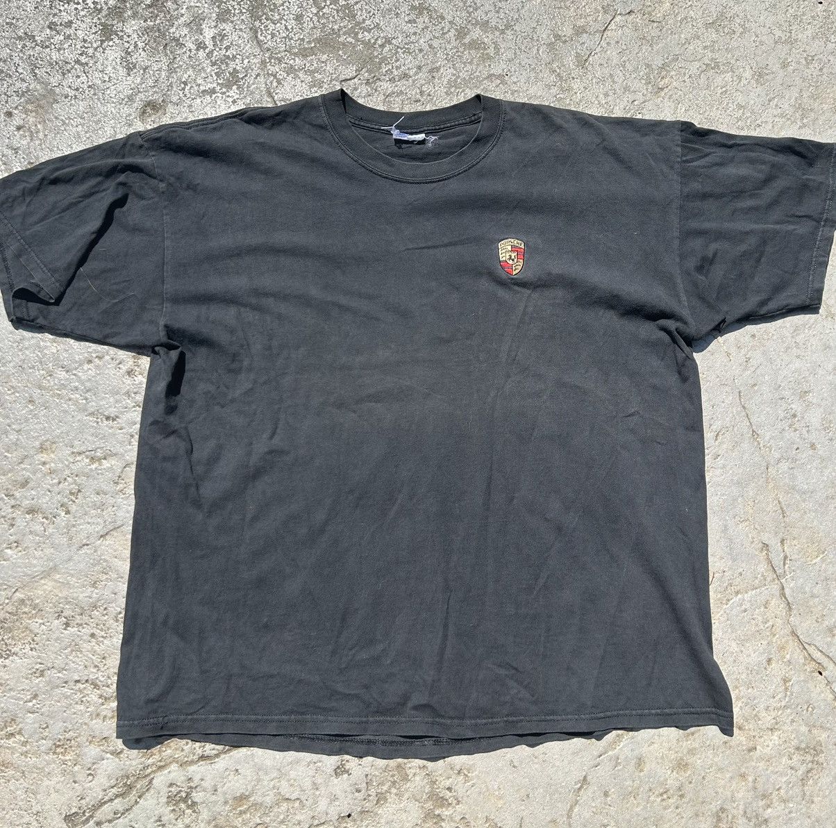 Gildan Embroidered Porsche logo tee Size US XXL / EU 58 / 5 - 1 Thumbnail