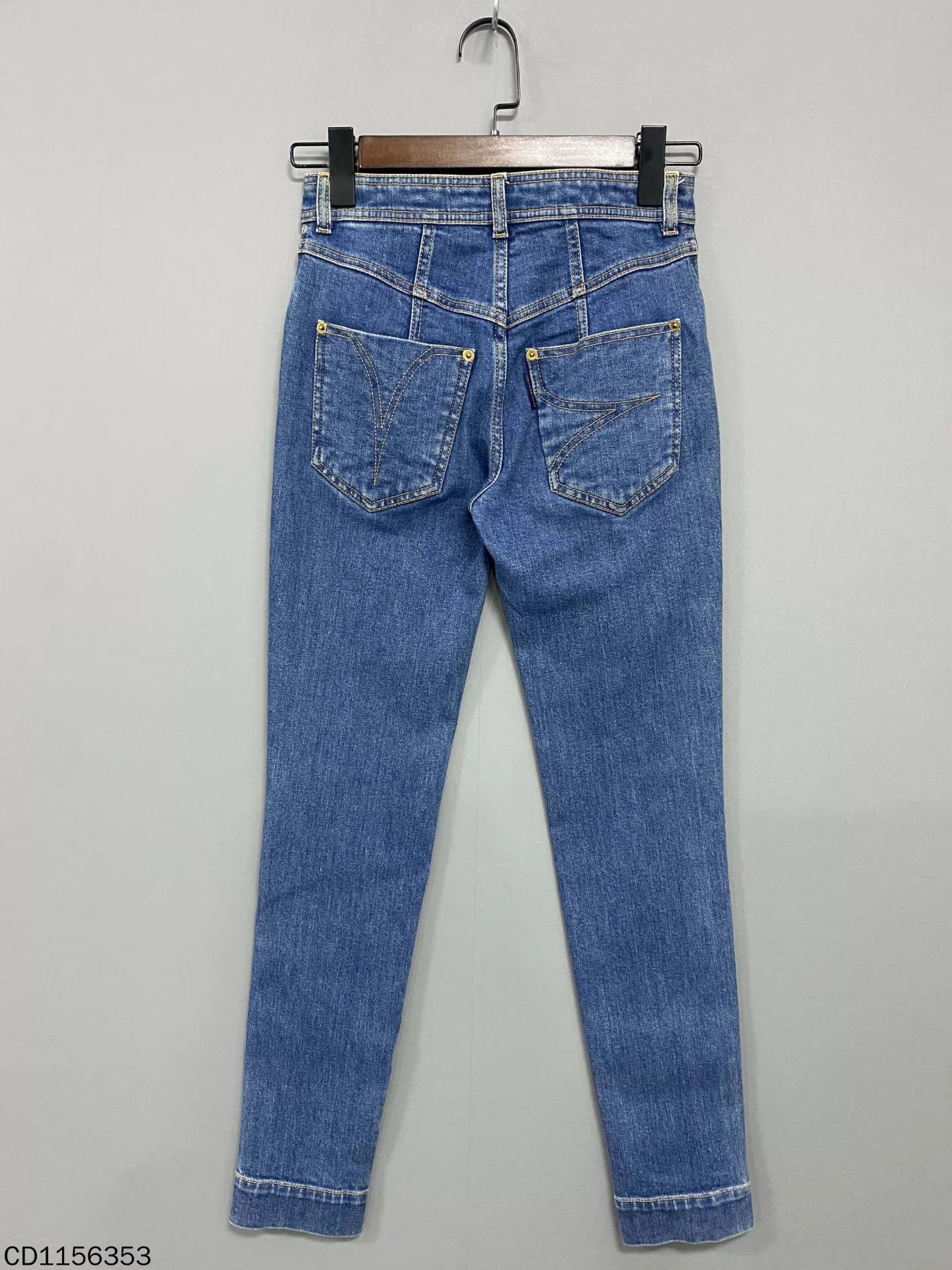 Louis Vuitton Louis Vuitton Washed Blue Jeans 34 99 New Size 25" / US 0 / IT 36 - 2 Thumbnail