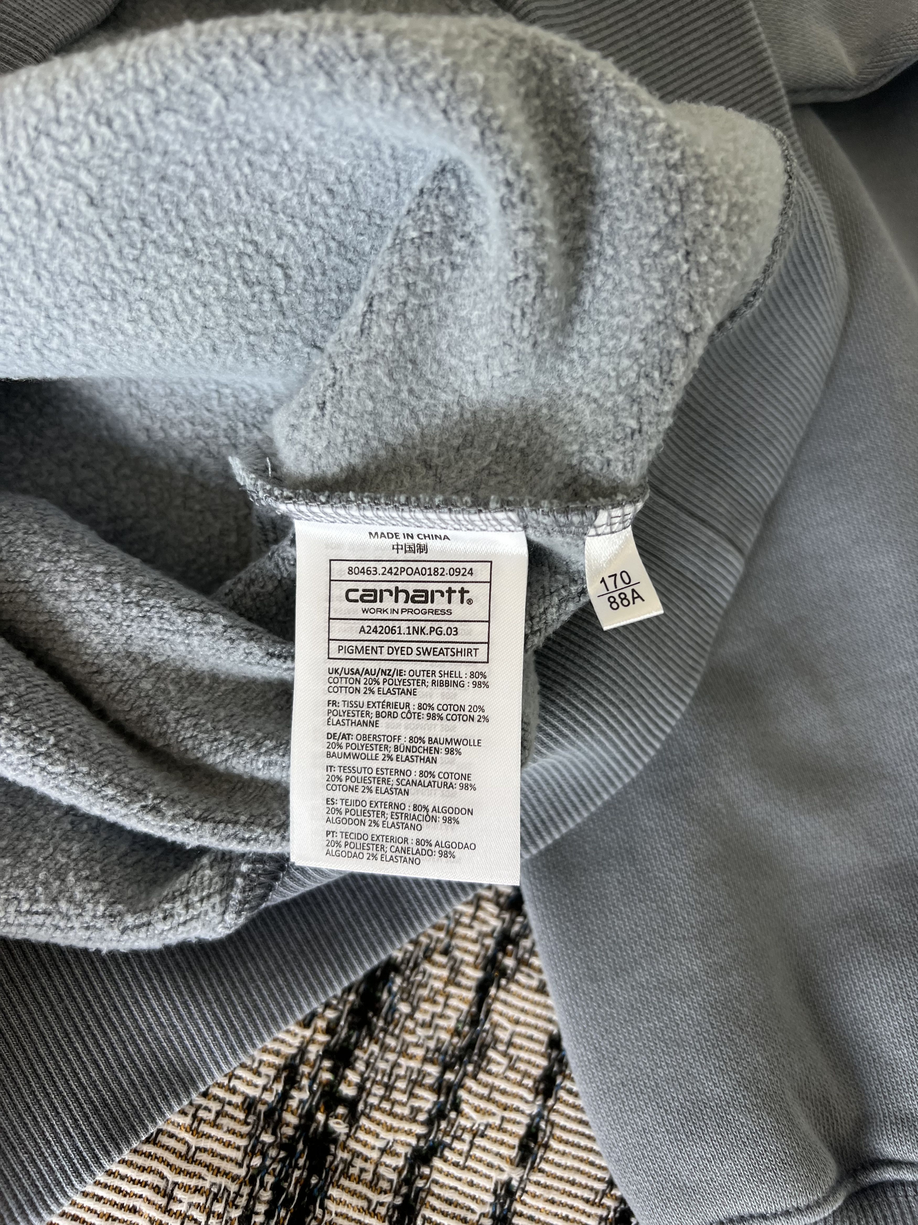 Carhartt Wip Carhartt WIP Invincible Pigment Dyed Sweatshirt Mirror Grey Size US S / EU 44-46 / 1 - 8 Thumbnail