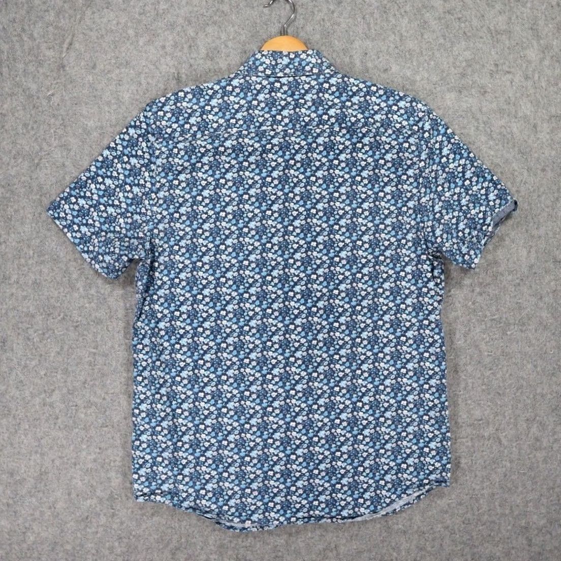 Lee Lee Button Up Shirt Mens L Blue Floral Stretch Short Sleeve Size US L / EU 52-54 / 3 - 2 Thumbnail