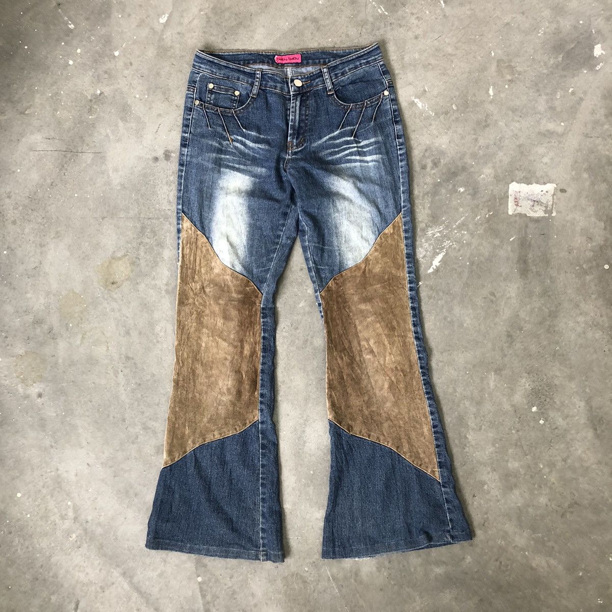 Designer Baby Baby Corduroy Knee Flared Pants 🍒 Size US 28 / EU 44 - 2 Thumbnail