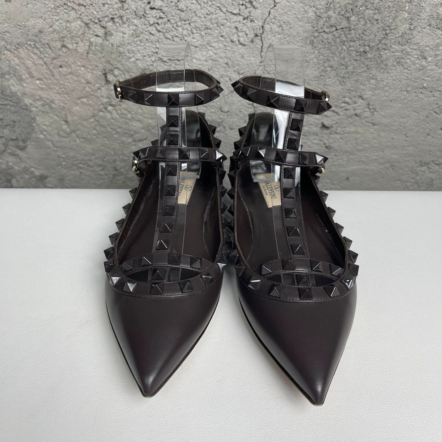 Valentino Valentino 3-Ring Flat Shoes 37 as pictured Size US 6.5 / IT 36.5 - 7 Thumbnail