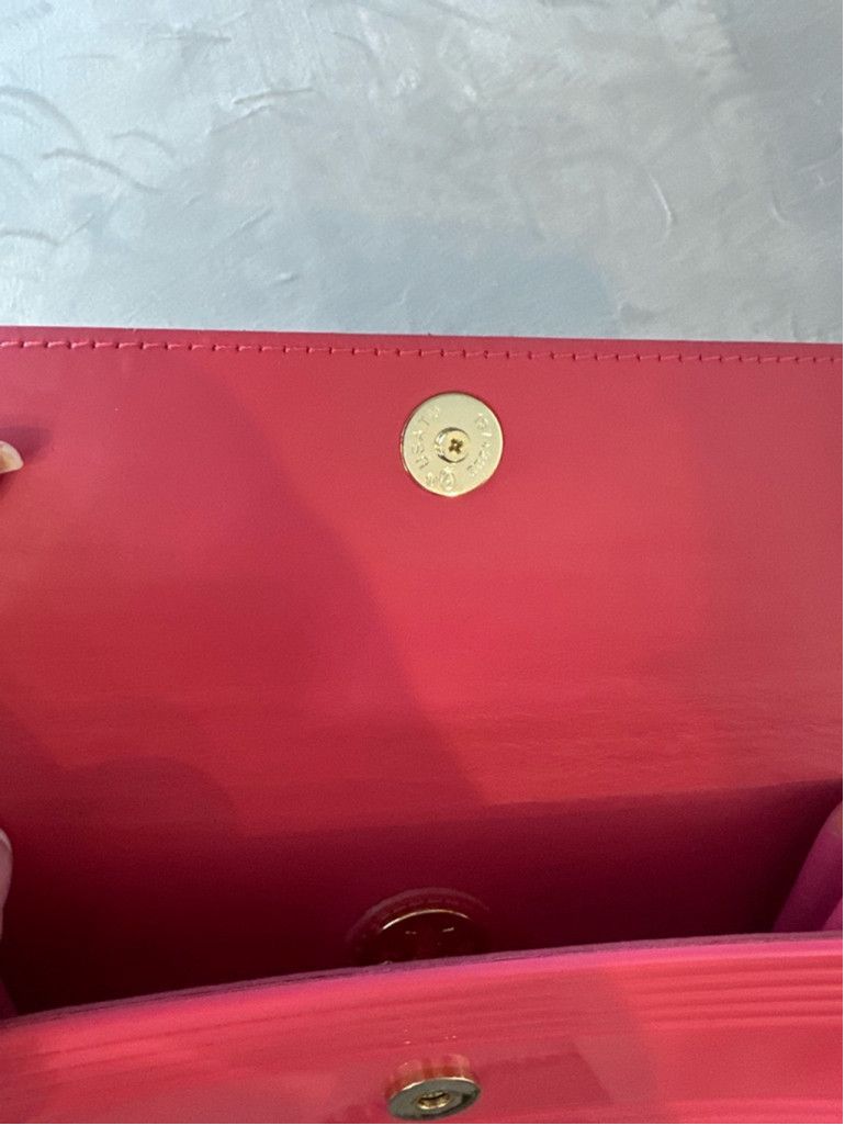 Tory Burch Tory Burch Terry Resin Clutch Purse Pink Size ONE SIZE - 4 Thumbnail