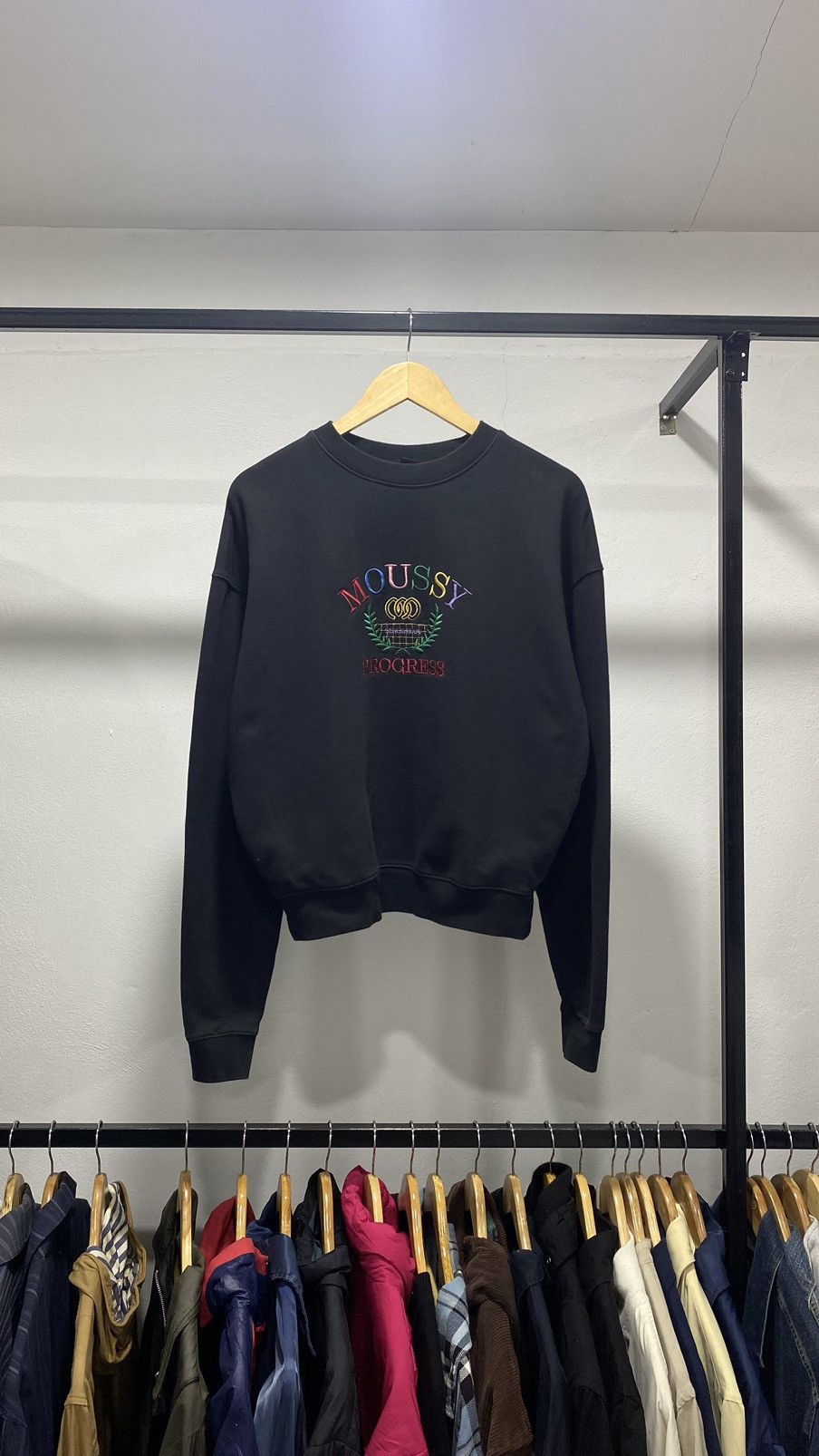 Designer × MOUSSY Big Logo Sweatshirt Size ONE SIZE - 1 Thumbnail
