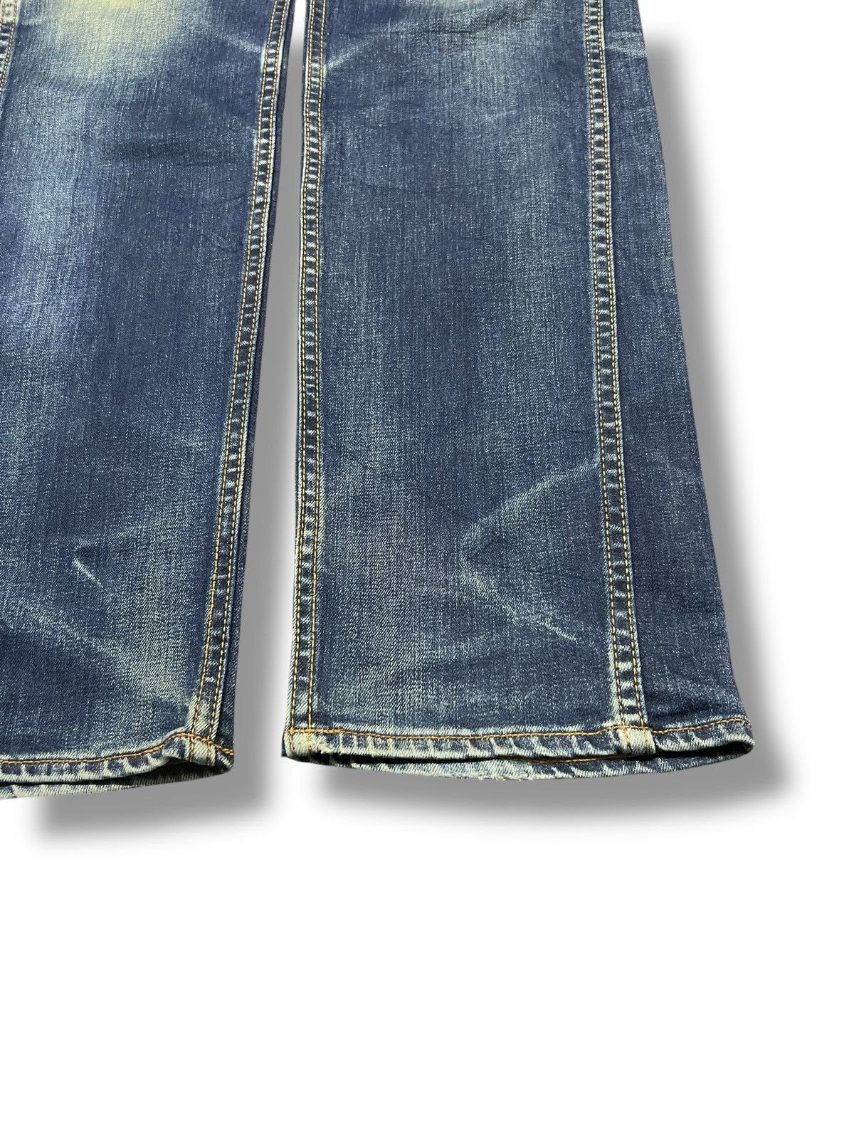 Japanese Brand Flash Report Vintage Japan - Faded Blue Wash Style Jeans Size US 35 - 7 Thumbnail