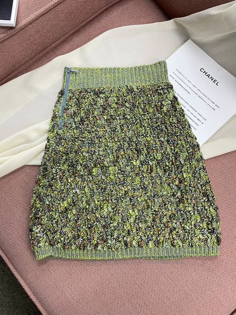 Chanel Chanel Green braided skirt short skirt Size 42" / US 20 - 5 Thumbnail
