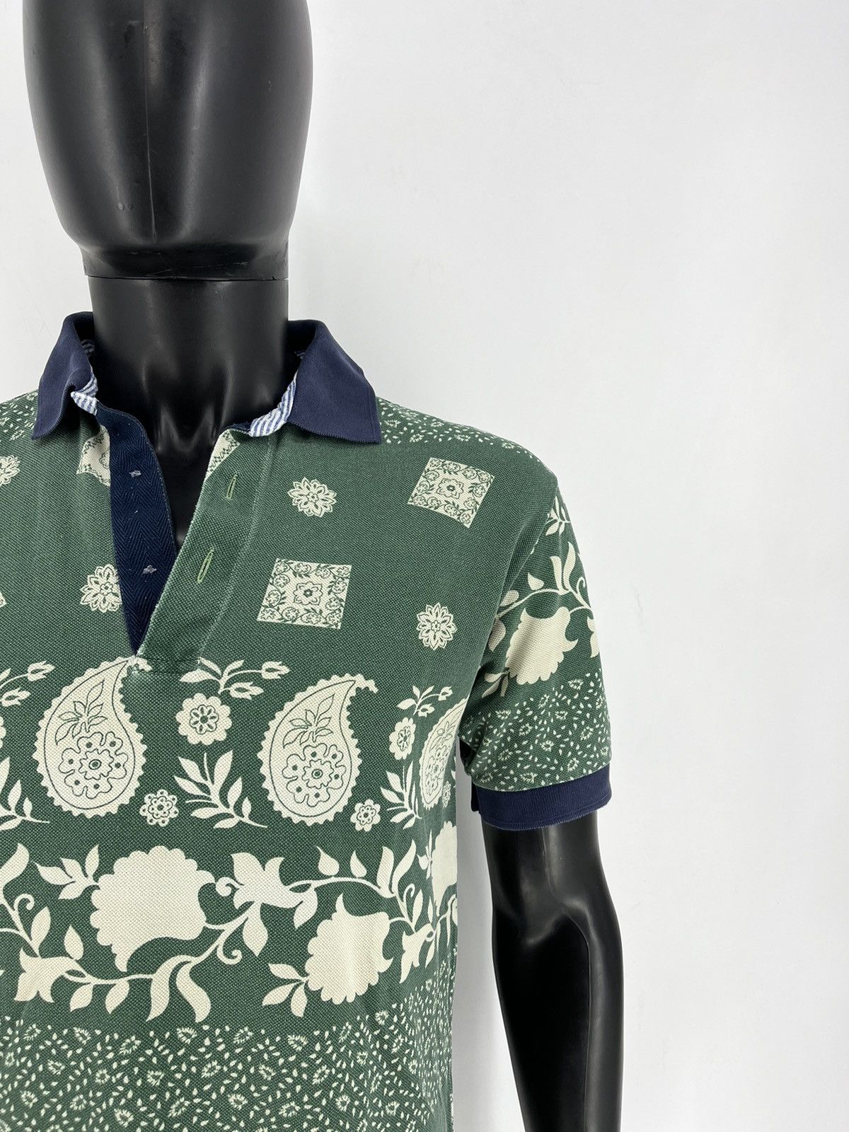Vintage Vintage Johnny Lambs Milano polo Italy Paisley Size US M / EU 48-50 / 2 - 7 Thumbnail