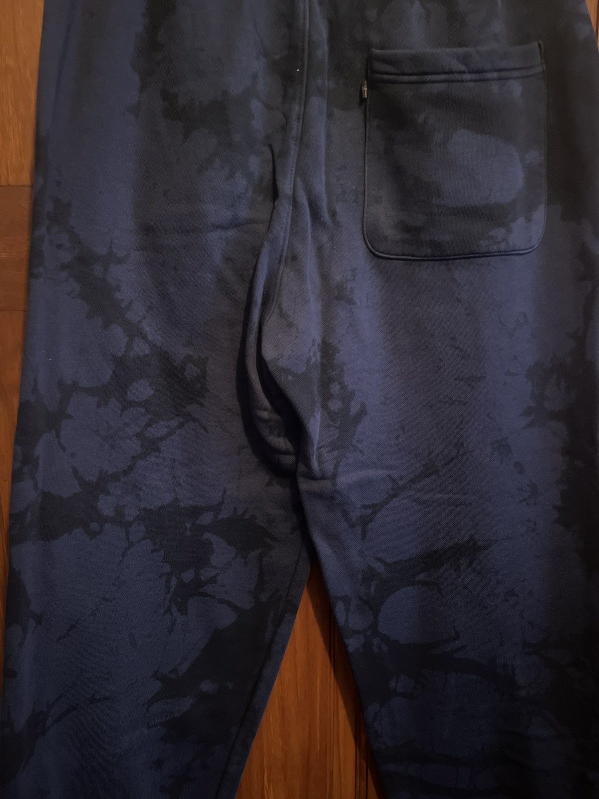 Levi's Dark blue Levi’s baggy sweatpants. Size US 30 / EU 46 - 3 Thumbnail