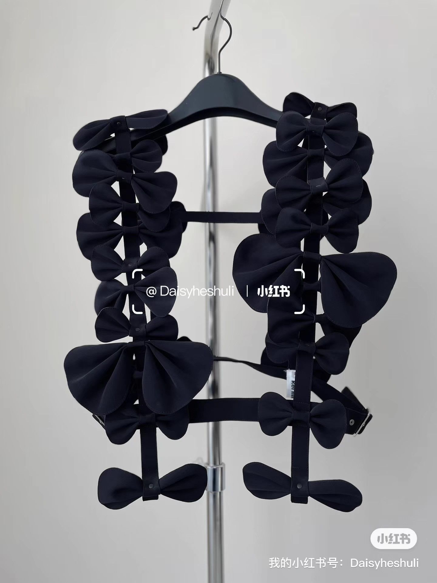 Comme des Garcons CDG Comme des Garçons Bow Vest Ｑ24 Size S / US 4 / IT 40 - 1 Thumbnail