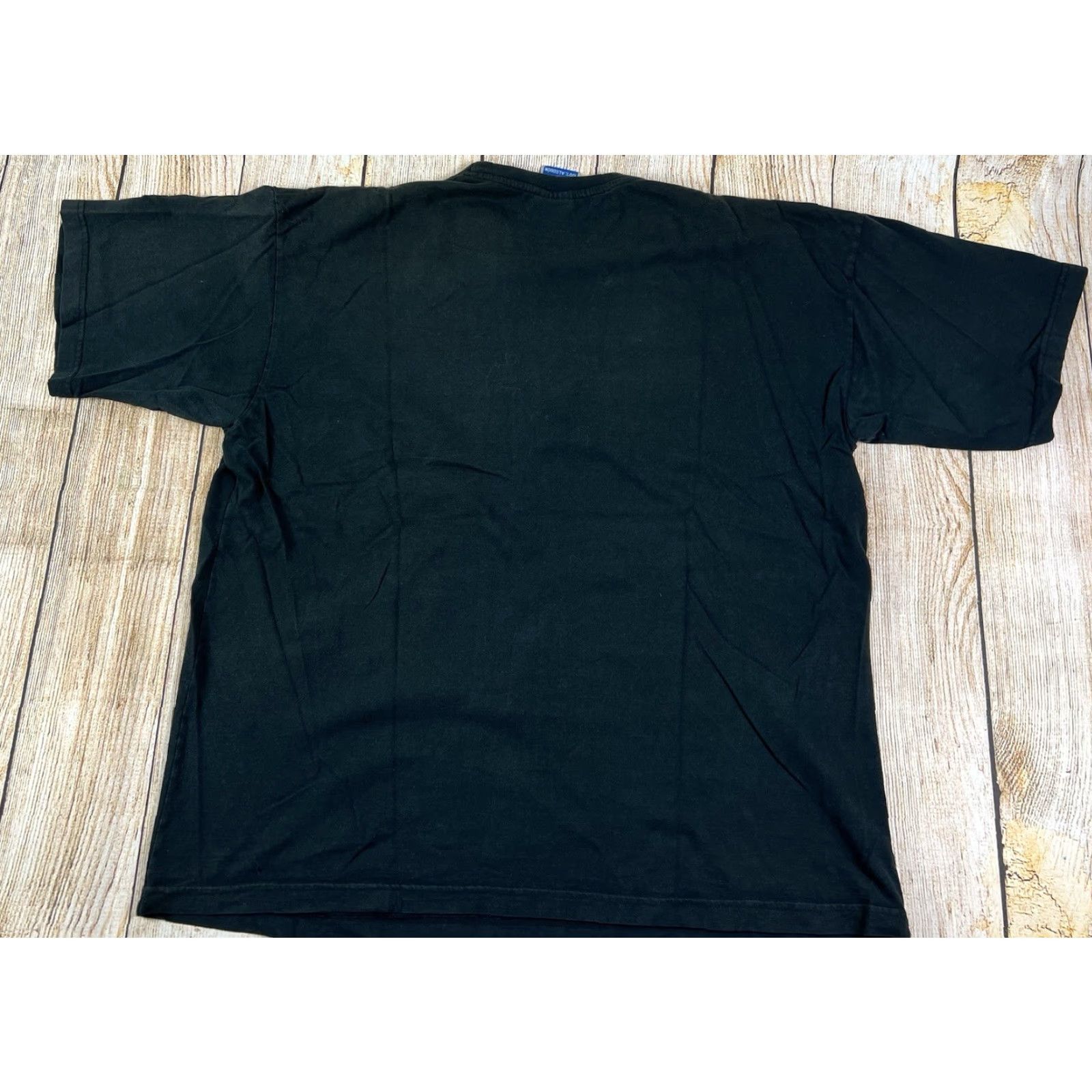 Vintage VINTAGE Safon Barcelona Spain Bull Black T Shirt 2XL Men Graphic Print Short Sleeve Retro Cowboy Sports Mens Size US XXL / EU 58 / 5 - 2 Thumbnail