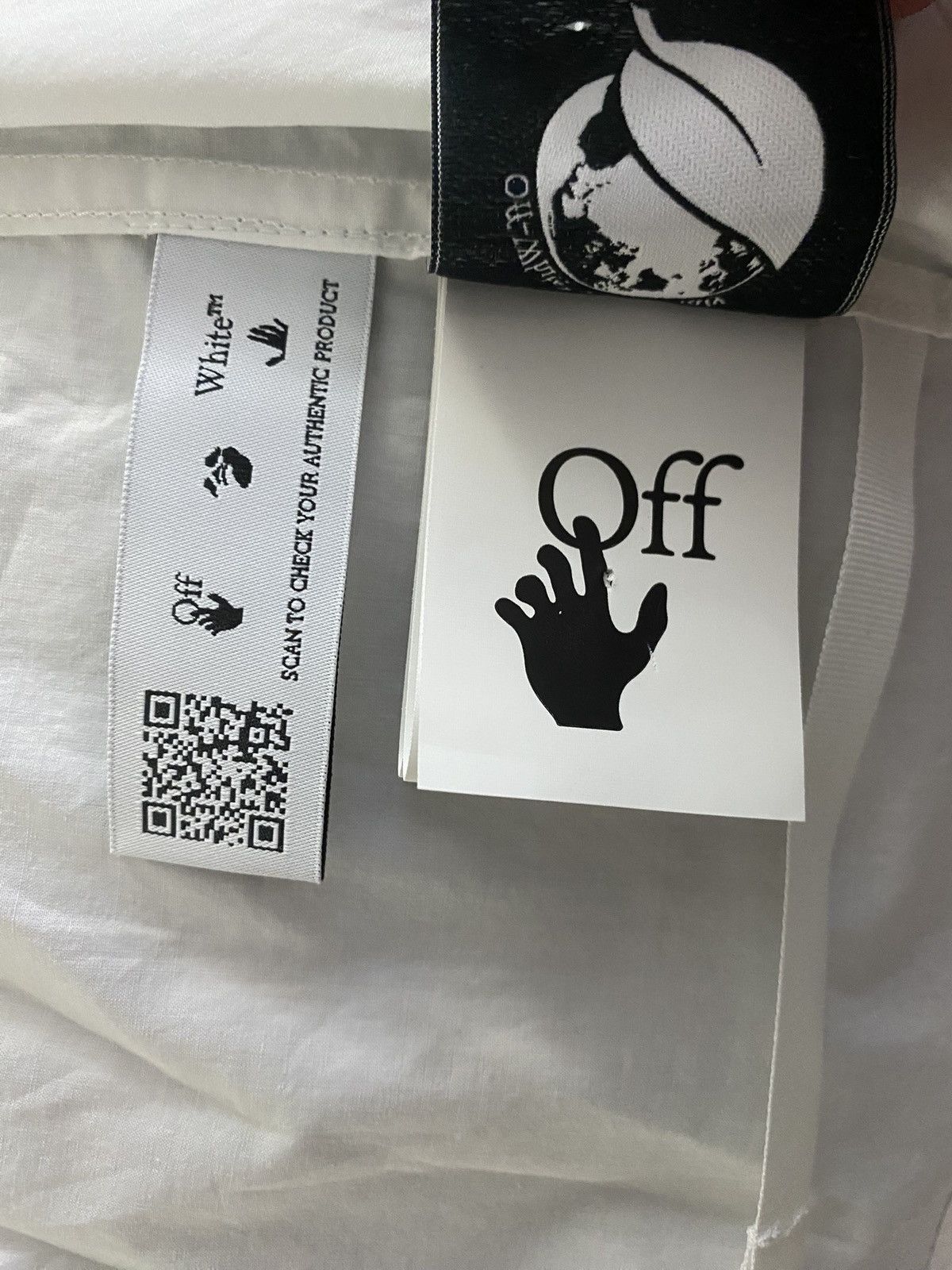 Off-White Off-White Graffiti Button Up Shirt Size XL Size US XL / EU 56 / 4 - 9 Thumbnail