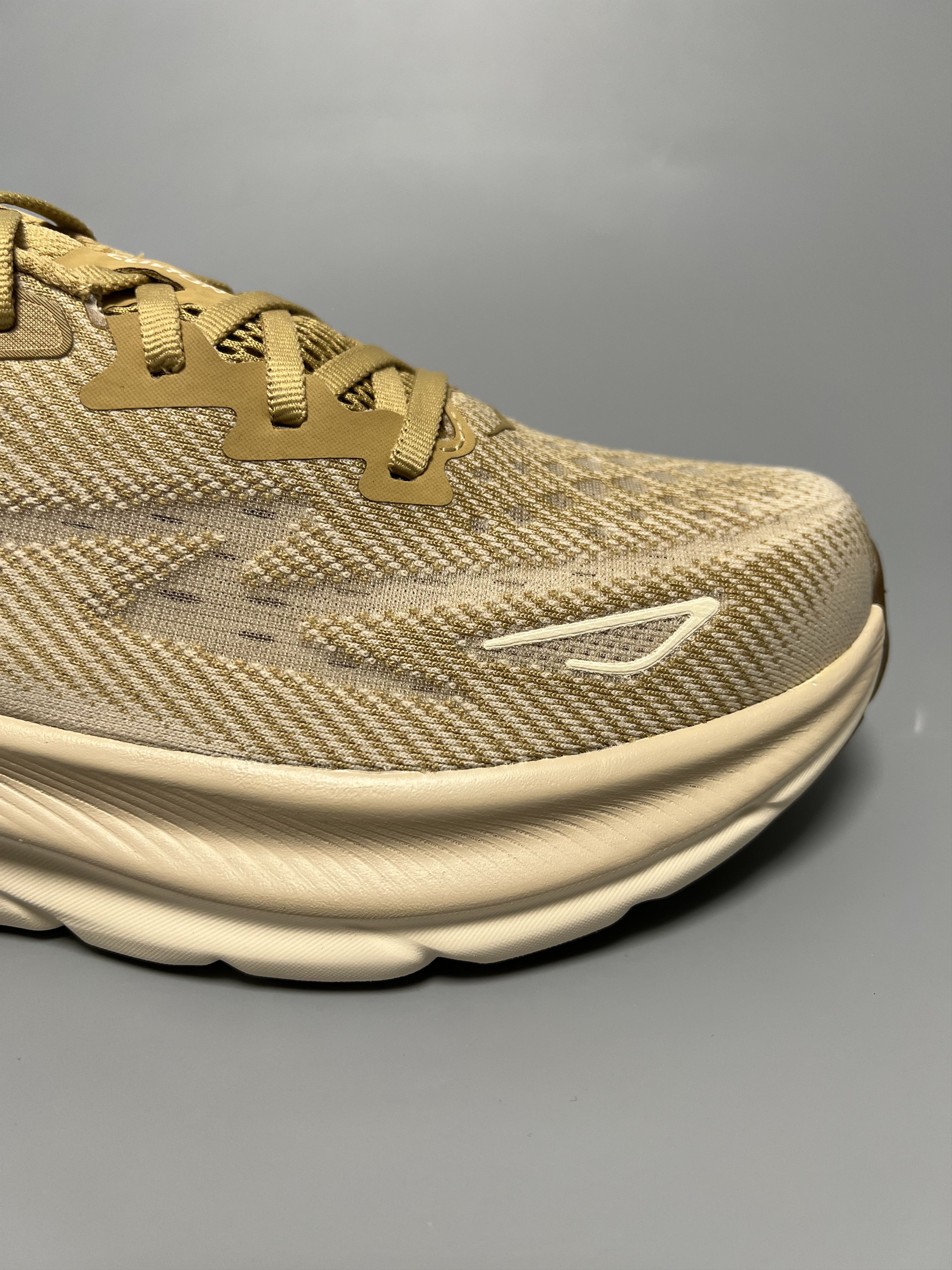 Hoka 9D Hoka One One Clifton 9 Running Shoes Walking Gym Size US 9 / EU 42 - 13 Thumbnail