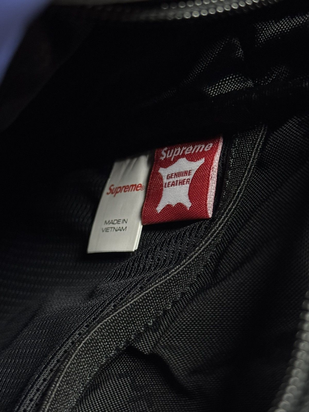 Supreme Supreme Leather Shoulder Bag Black FW23 Size ONE SIZE - 5 Thumbnail