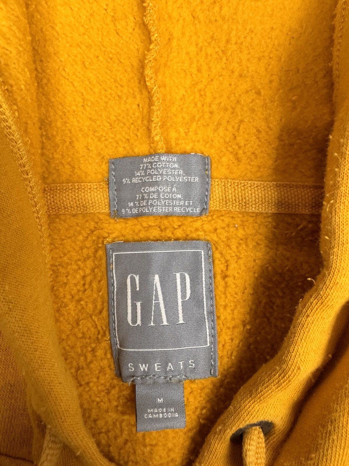 Gap GAP Men Cotton Zip Hoodie Yellow Size M Size US M / EU 48-50 / 2 - 4 Thumbnail
