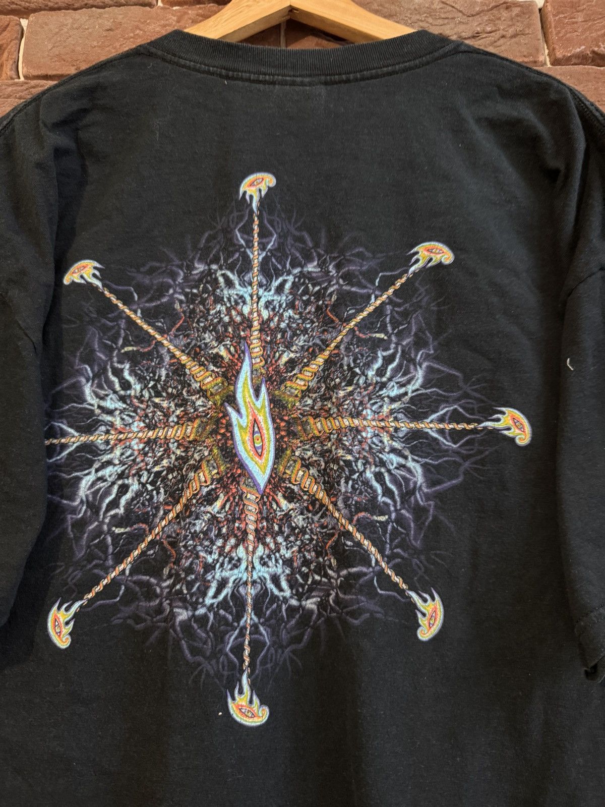 Band Tees Vintage 00s Tool Y2K Metal Band Tshirt Grail Music XL Size US XL / EU 56 / 4 - 4 Thumbnail