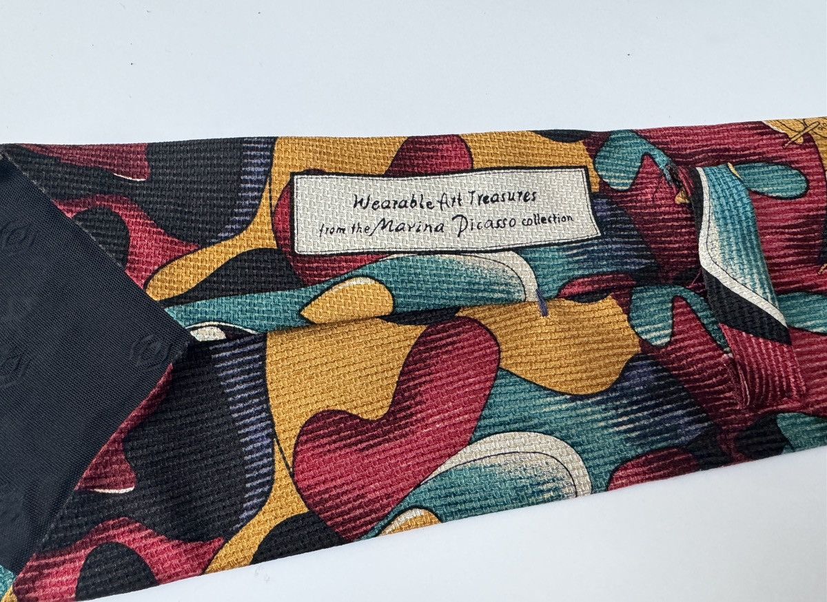 Vintage Tie from the Marina Picasso. 100% Silk Size ONE SIZE - 7 Thumbnail