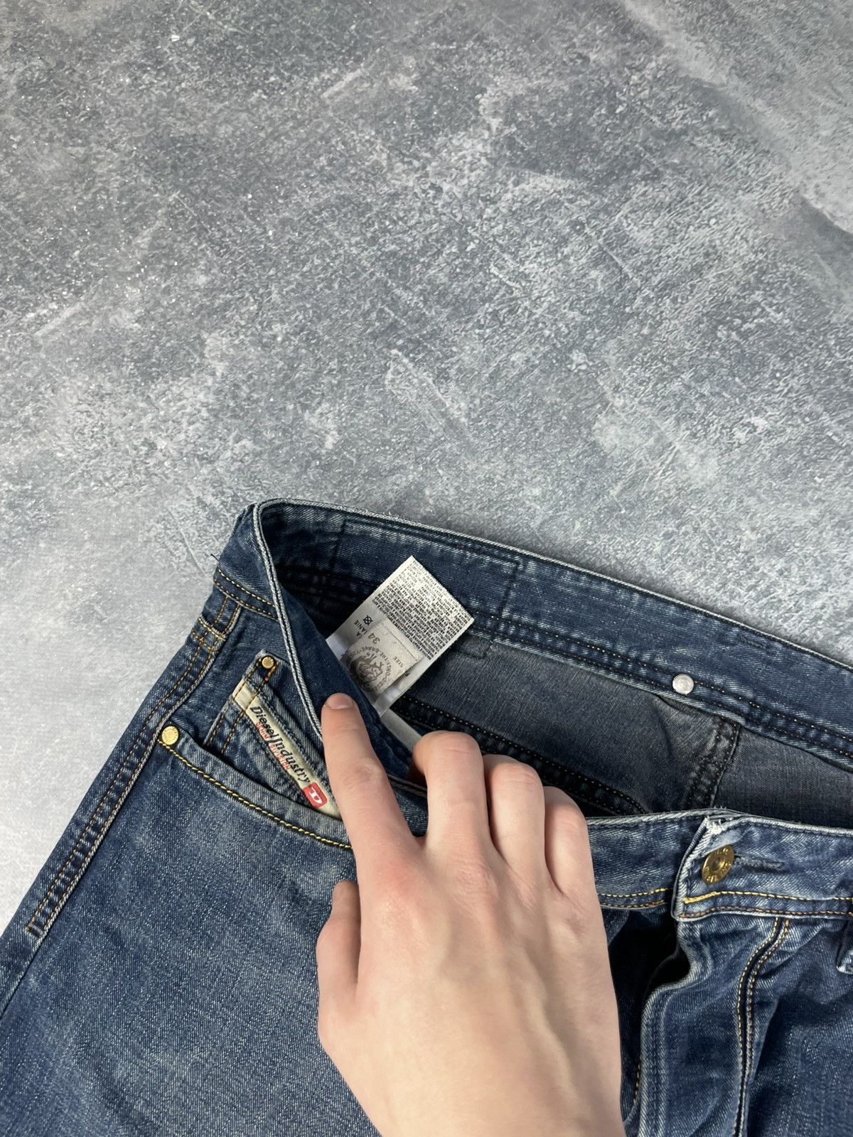 Diesel Crazy baggy Diesel Larkee denim jeans washed Size US 34 / EU 50 - 7 Thumbnail