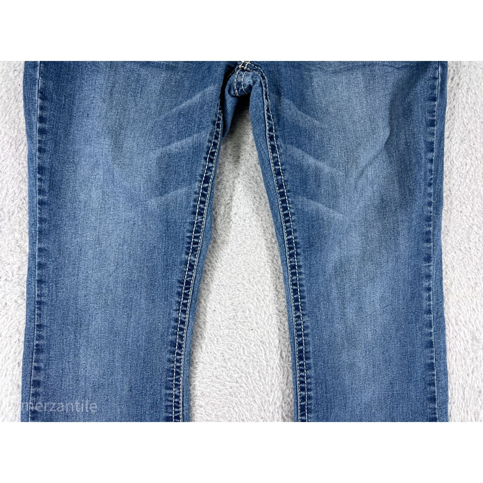 Vintage Vintage Premiere Blue Denim Bootcut Jeans Womens Size 12 Slim Embroidered Rhinestone Studded Low Rise Size 34" / US 12 / IT 48 - 7 Thumbnail