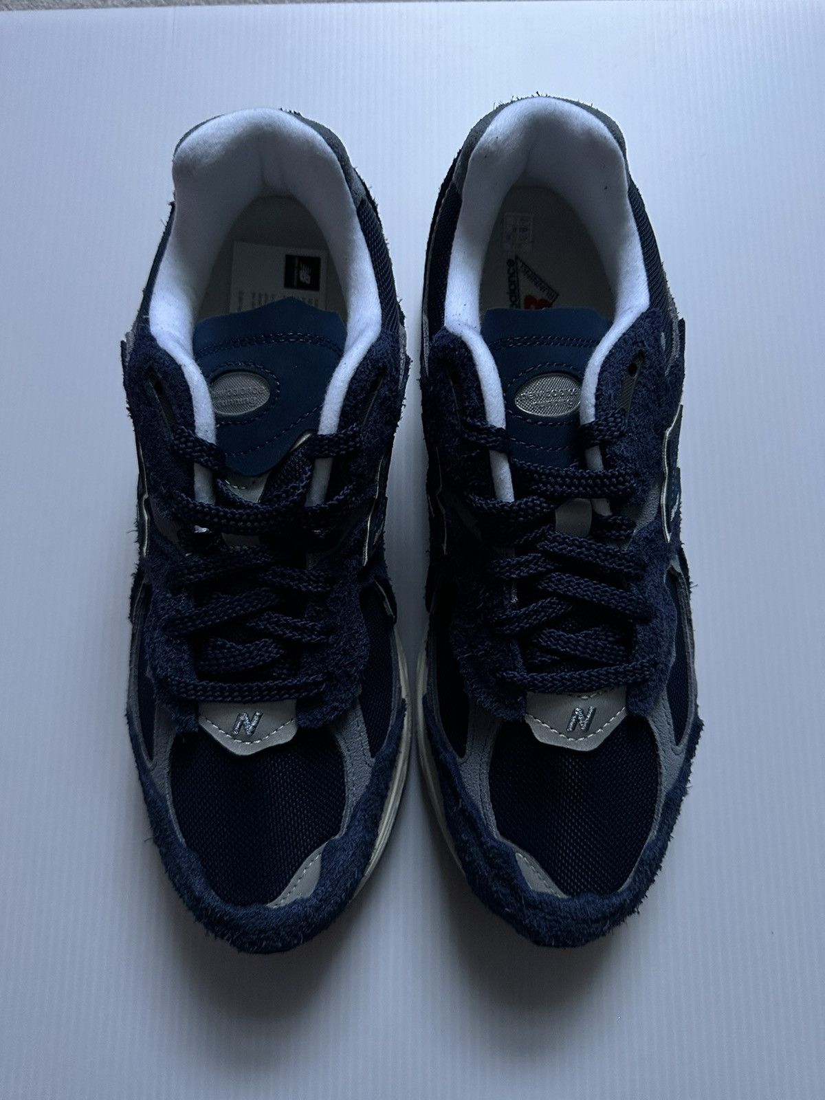 image of New Balance 2002 Shoes in Bleu, Men's (Size 9)