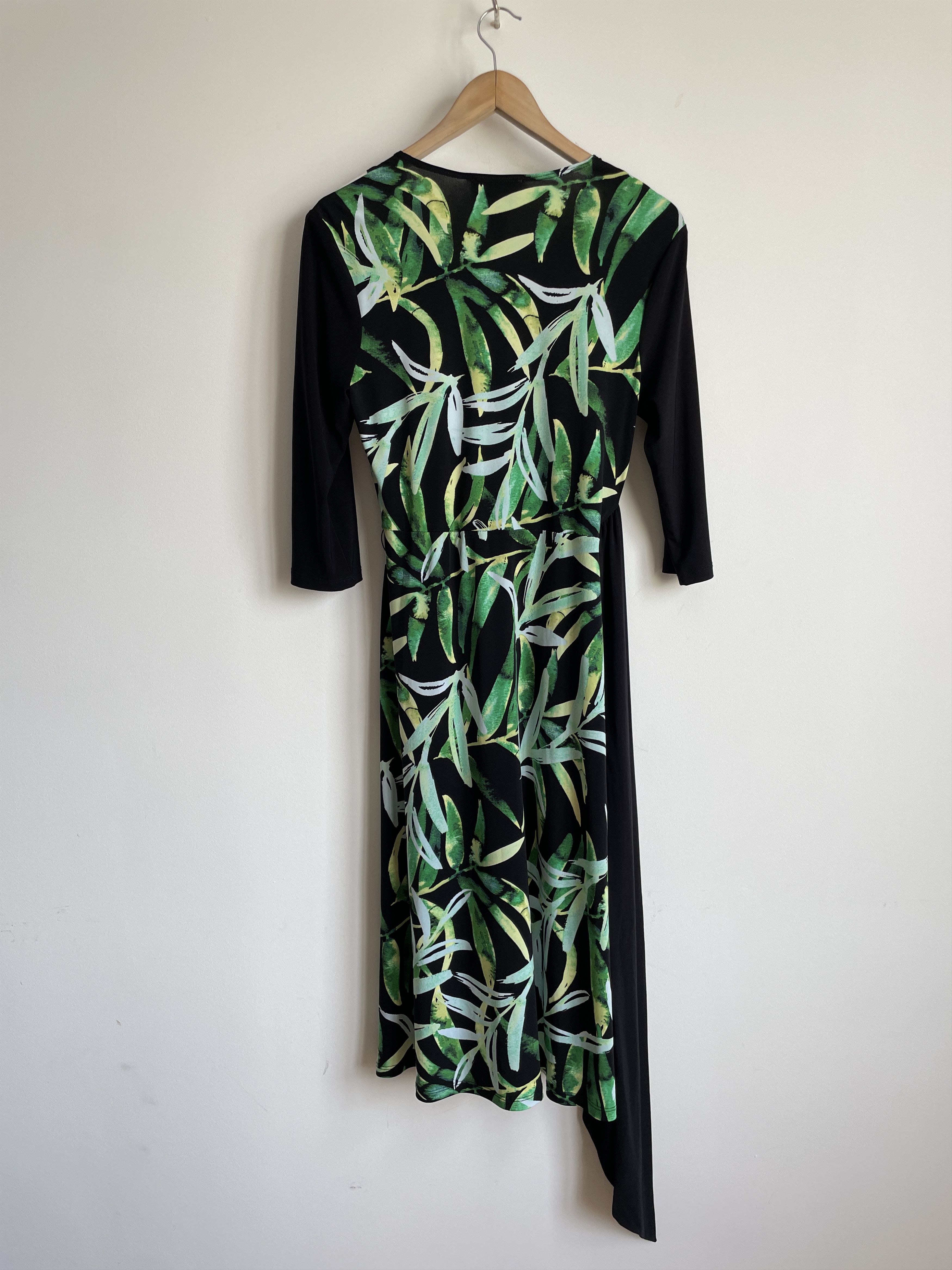 Joseph Ribkoff Joseph Ribkoff Plant Print Faux Wrap Dress With Belt Size L / US 10 / IT 46 - 3 Thumbnail