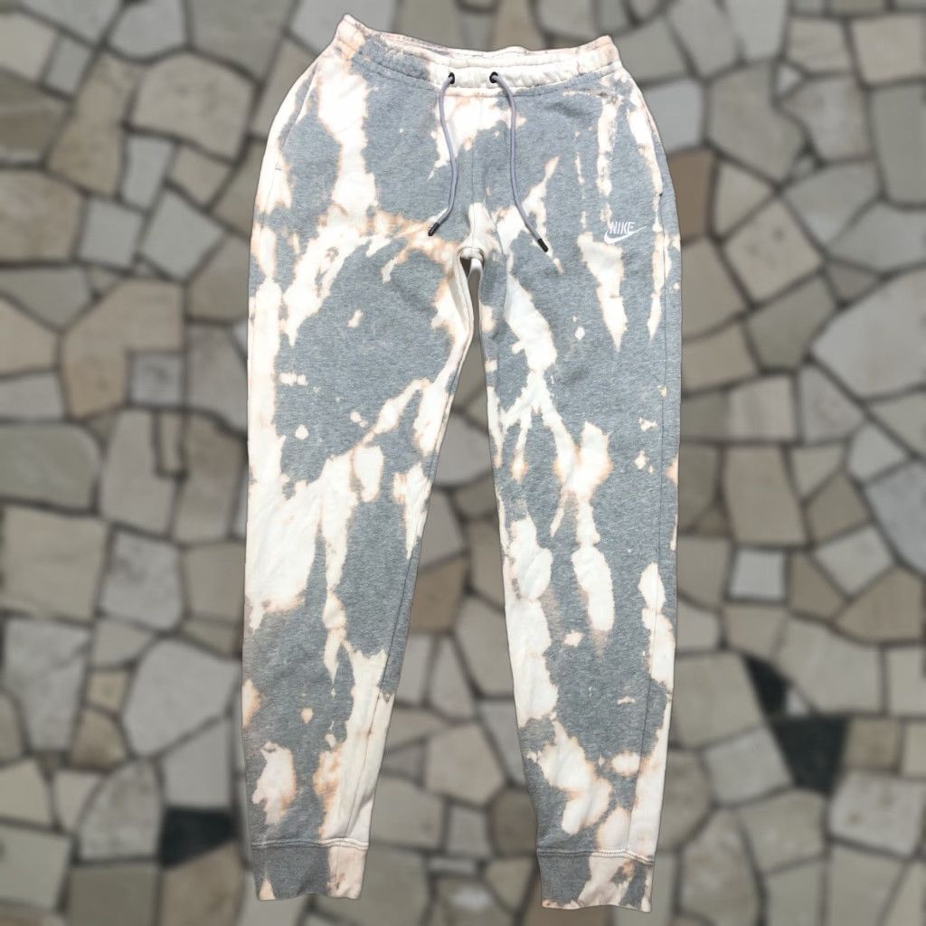 Nike VINTAGE Nike Sweatpants Joggers Gray Acid Wash Tie Dye Mens Small 1 Of 1 Drawstring Pockets Tapered 90s Athleisure University Logo Size US 29 - 1 Thumbnail