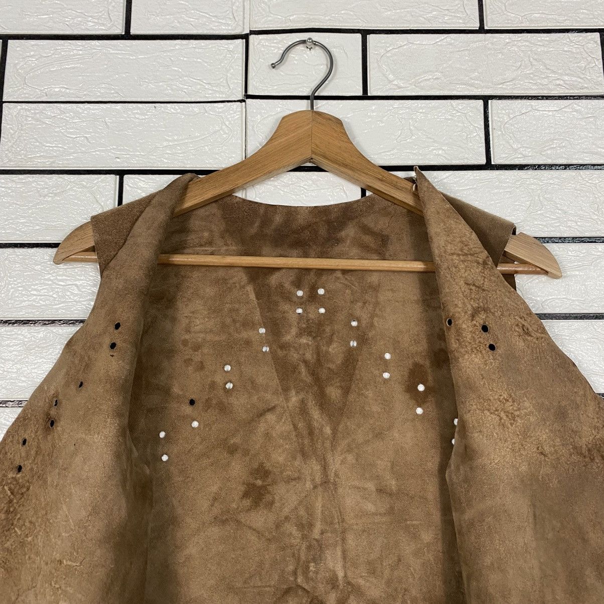 Japanese Brand Vintage Genuine Leather Vest Jacket Western Design Size US M / EU 48-50 / 2 - 15 Thumbnail