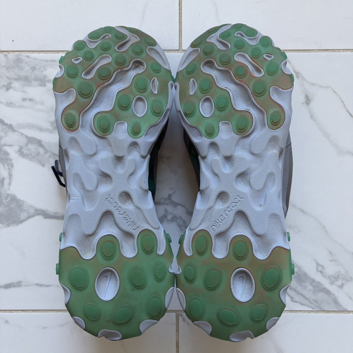 Nike Nike React Element 87 Black Neptune Green Mens Size 12 EUC Size US 12 / EU 45 - 7 Thumbnail