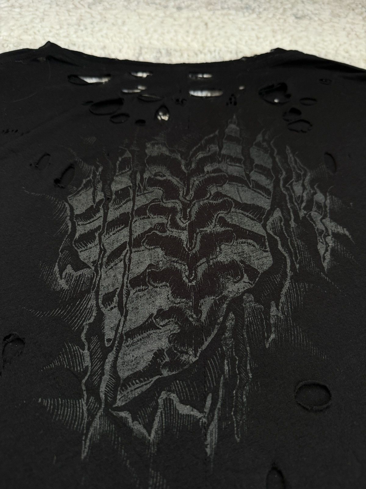 Ben Taverniti Unravel Project Ripped light t-shirt Size US S / EU 44-46 / 1 - 6 Thumbnail