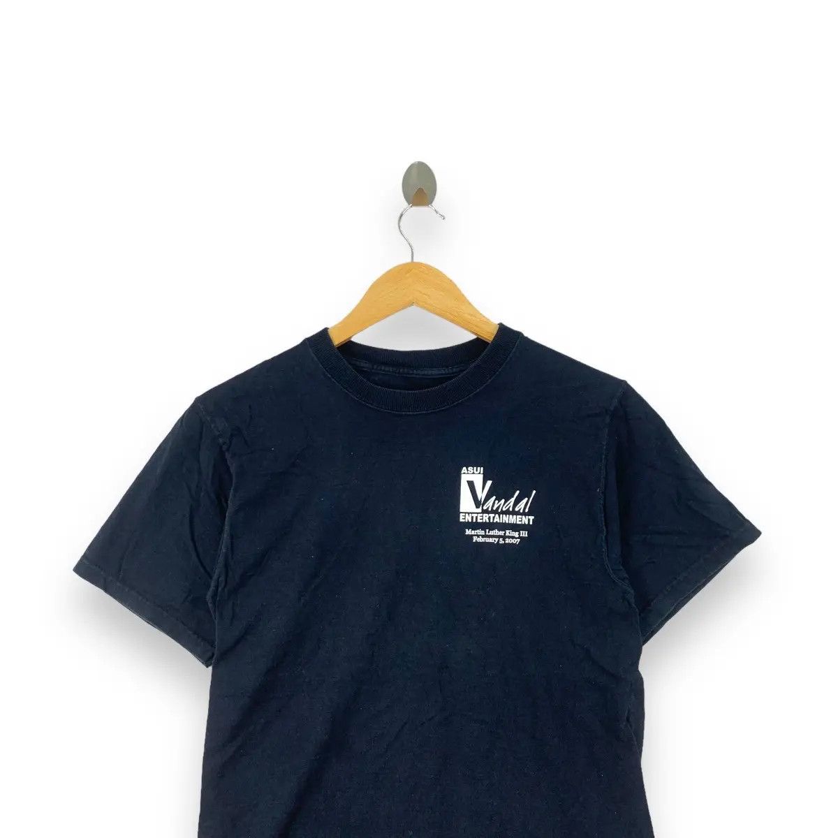 Vintage ASUI VANDAL ENTERTAINMENT University Tee Shirt Size S / US 4 / IT 40 - 2 Thumbnail