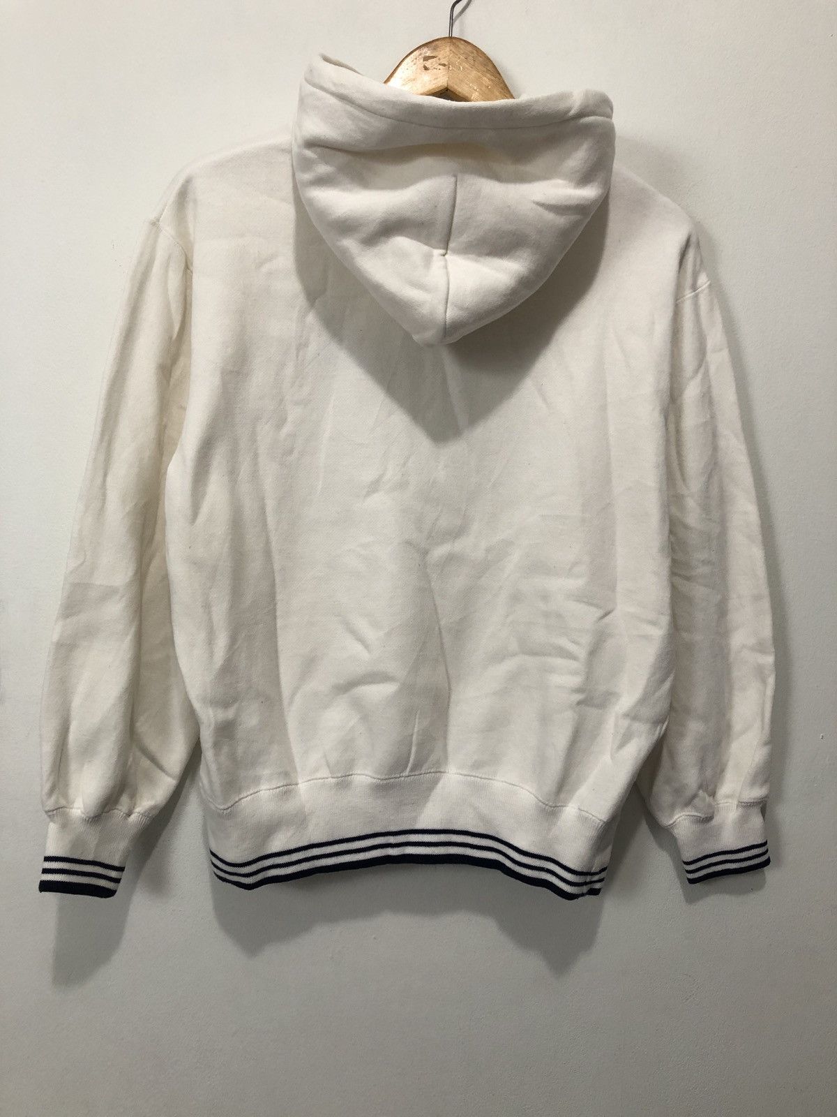 Vintage Vintage 90s Bitch Skateboards Hoodie Size US M / EU 48-50 / 2 - 4 Thumbnail