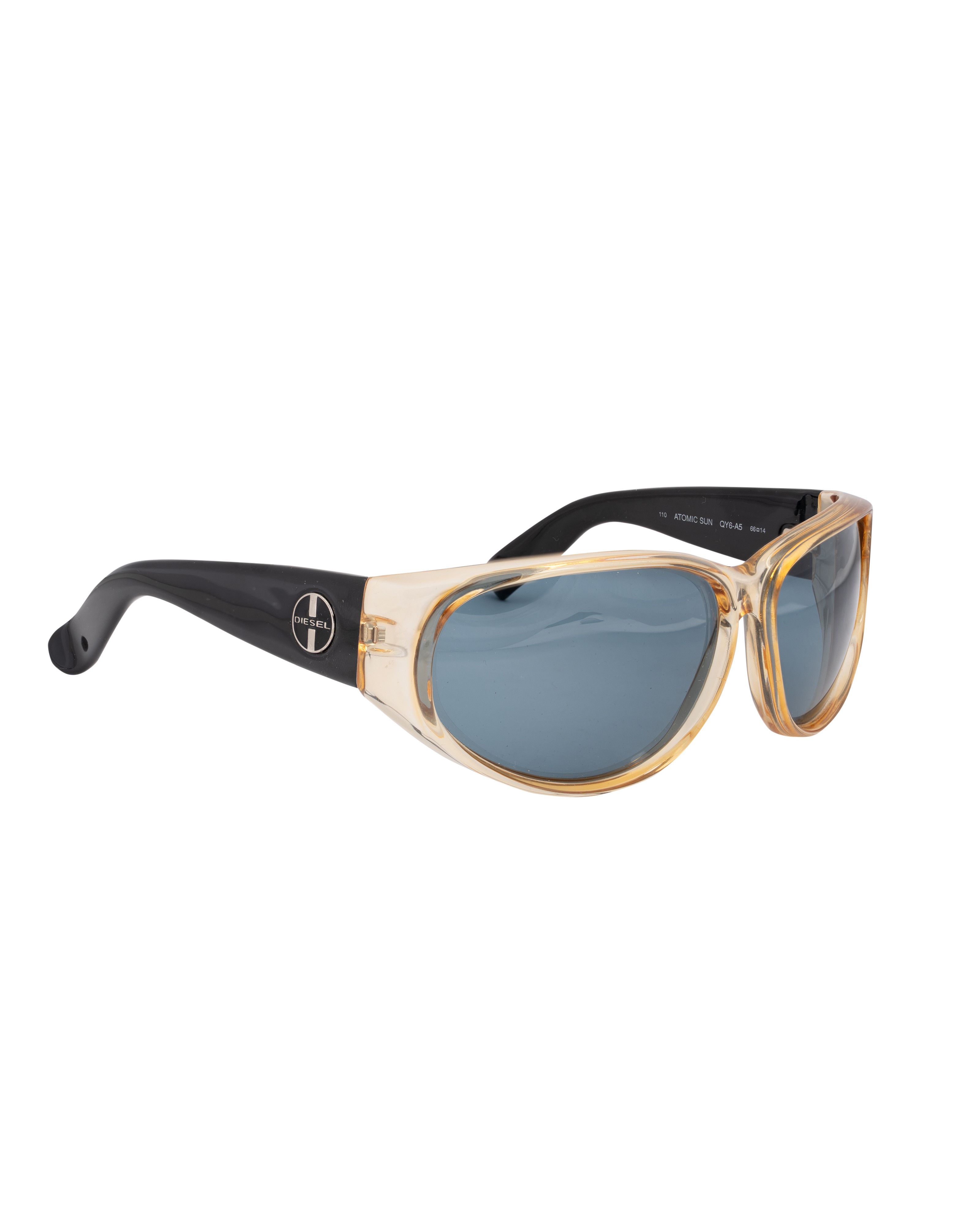 Diesel Diesel '00s Transparent Yellow & Black Plastic Sunglasses Size ONE SIZE - 1 Thumbnail