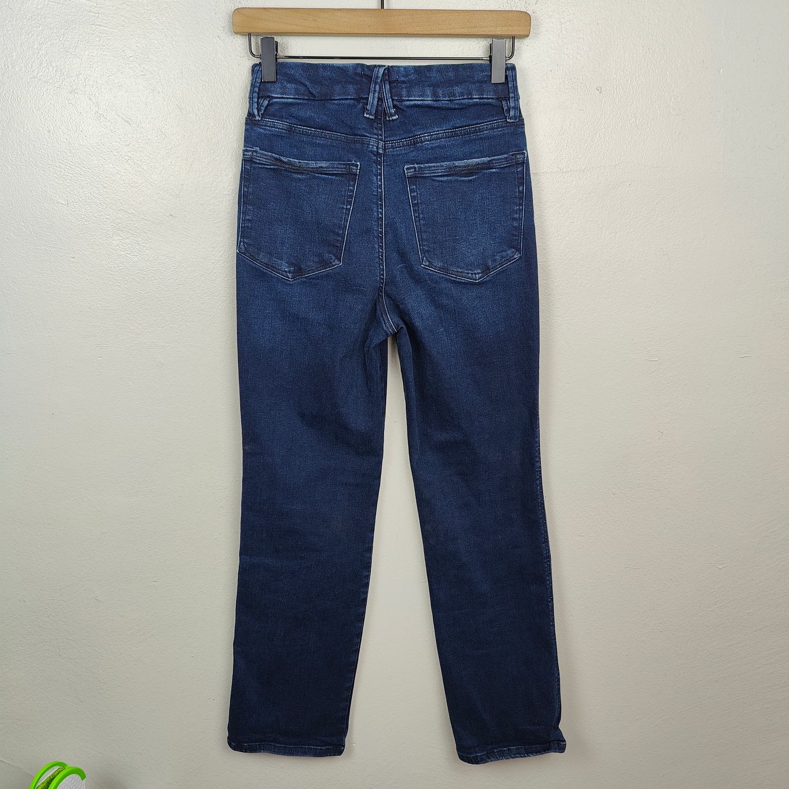 Good American Good American Always Fits Good Curve Straight Jeans 00-4 Size 27" / US 4 / IT 40 - 4 Thumbnail
