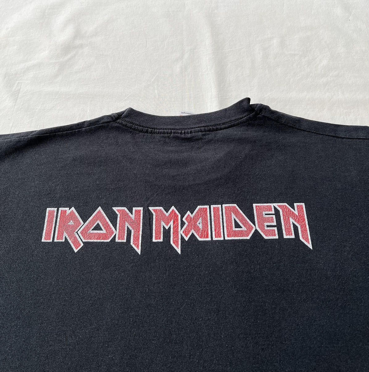 Band Tees Vintage 2000s Iron Maiden Black T-shirt Size US L / EU 52-54 / 3 - 12 Thumbnail