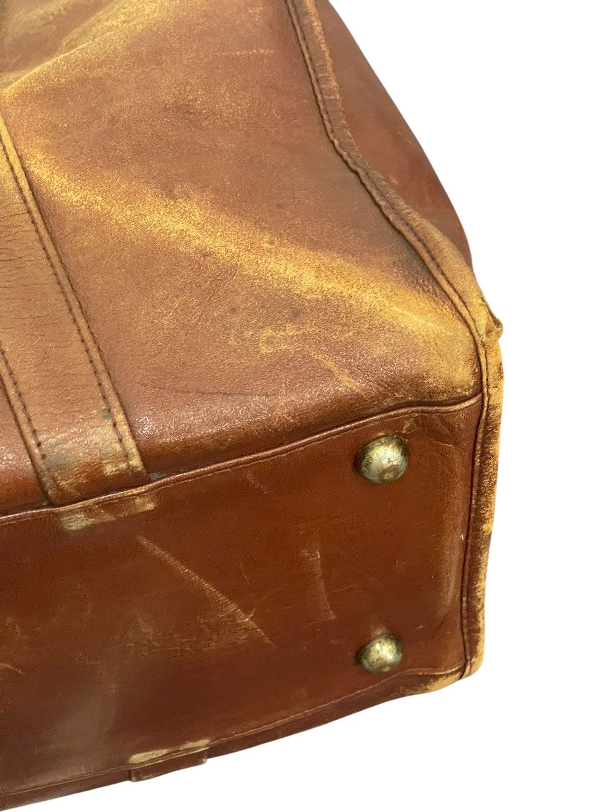 Pierre Balmain Full Leather Vtg 80s Pierre Balmain Beauty Patina Bag 2🟩1 Size ONE SIZE - 8 Thumbnail