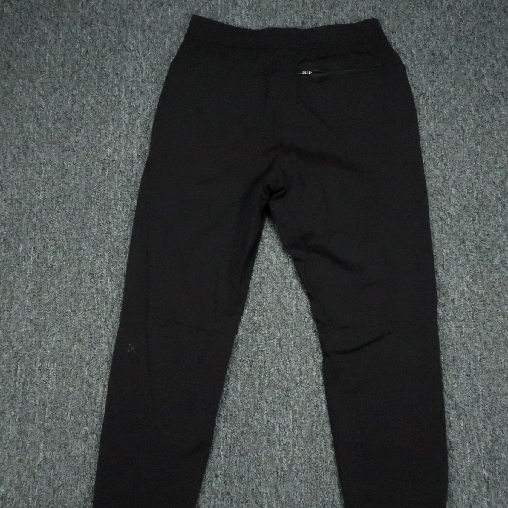 Lululemon Lululemon Pants Mens Medium Black Intent Jogger Zip Pocket Stretch Tapered Regular Inseam 30 in Size US 31 - 3 Thumbnail