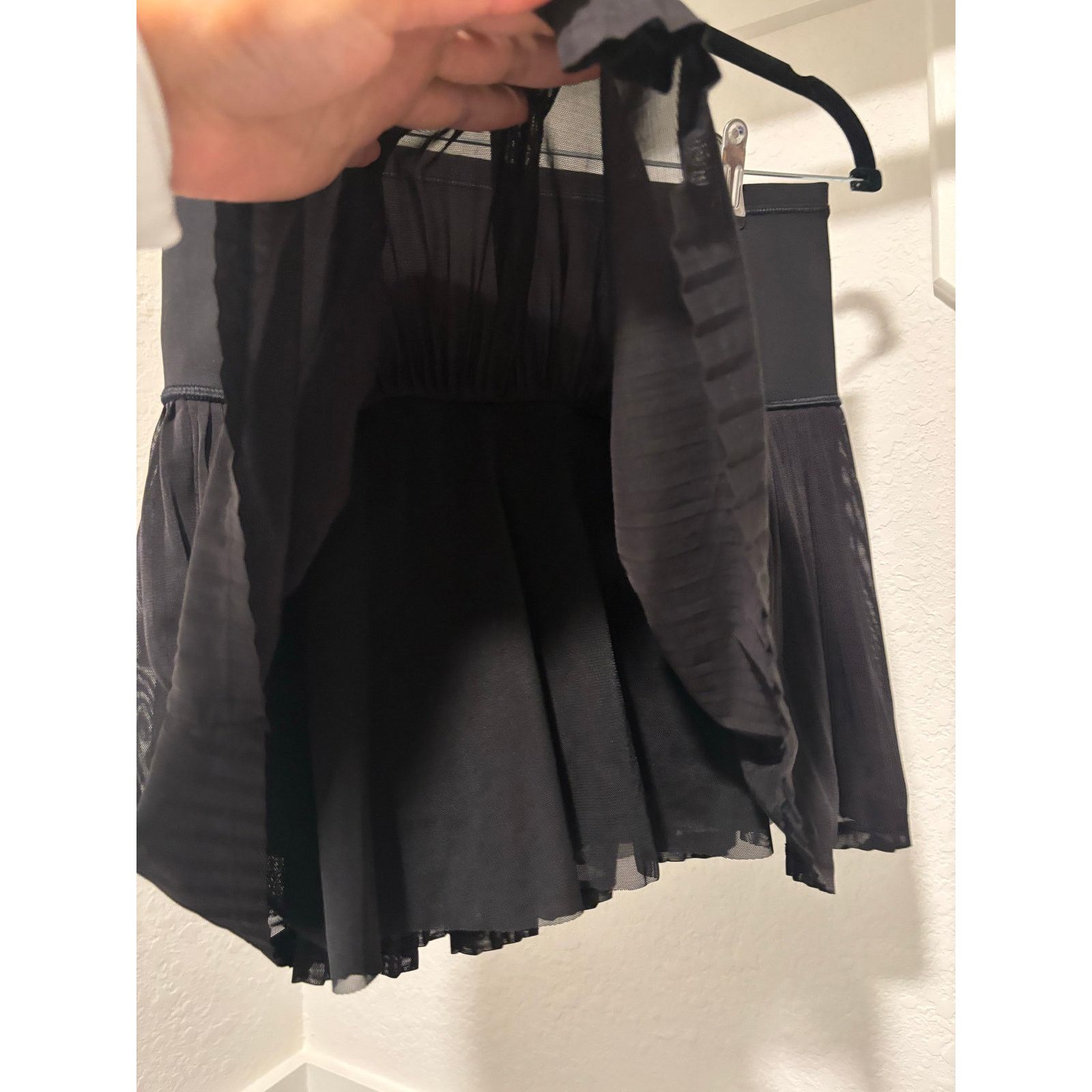 Athleta NWOT Athleta A Game Mesh Skort 13.5" Women’s Size Small Size 28" / US 6 / IT 42 - 3 Thumbnail