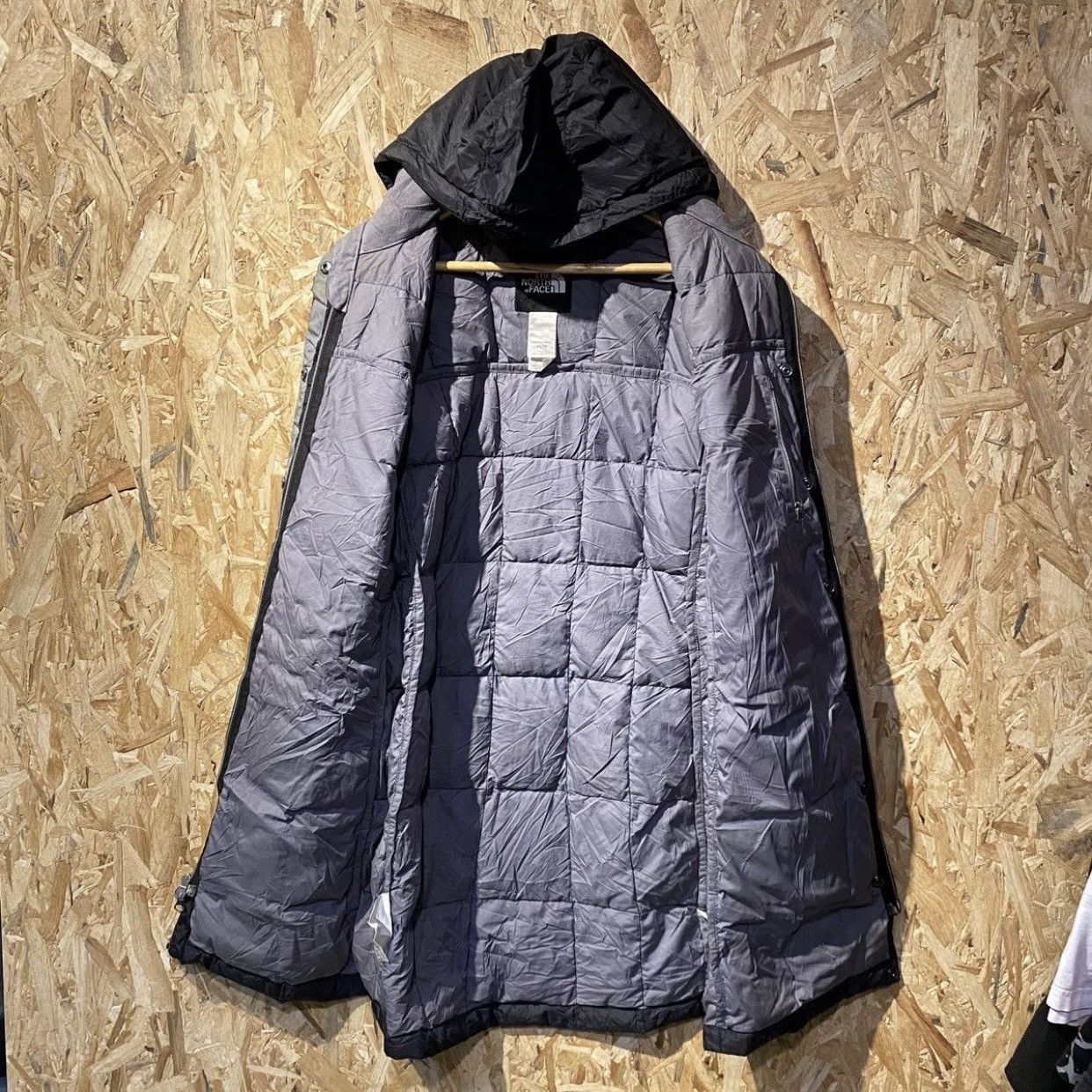 The North Face THE NORTH FACE Down Jacket XS Fit S Black Size S / US 4 / IT 40 - 3 Thumbnail