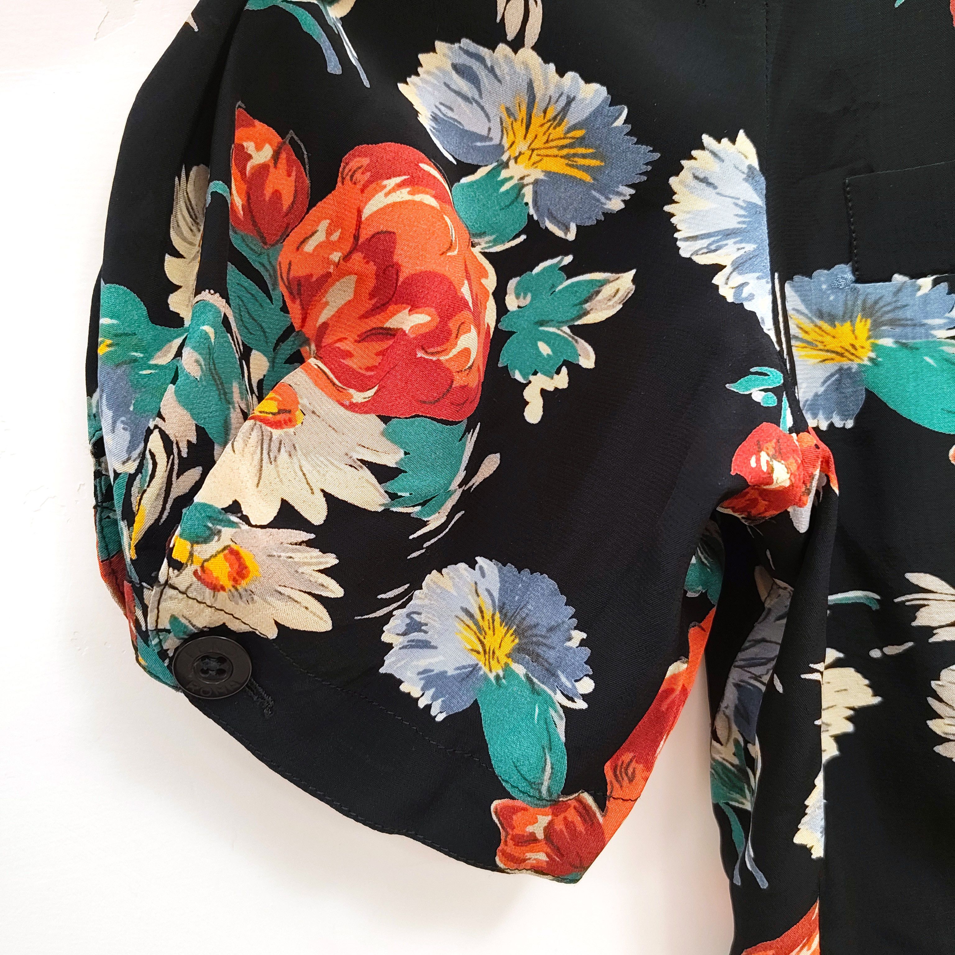 Fendi Fendi vintage 80s silk blouse floral print puff sleeves Size M / US 6-8 / IT 42-44 - 3 Thumbnail