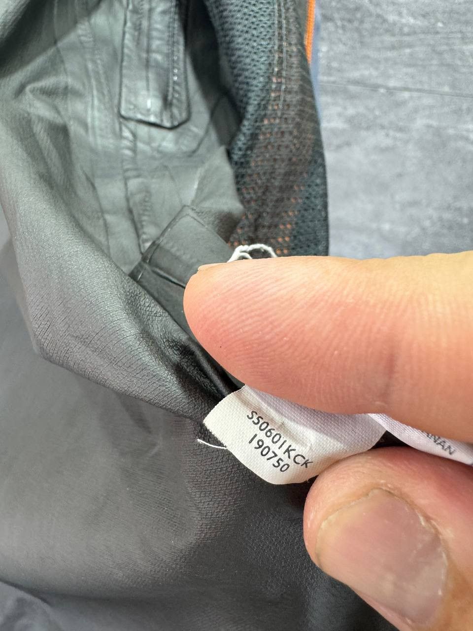 Other Nike ACG Gore-Tex Paclite Grey Mens Vintage Jacket Size US S / EU 44-46 / 1 - 22 Thumbnail