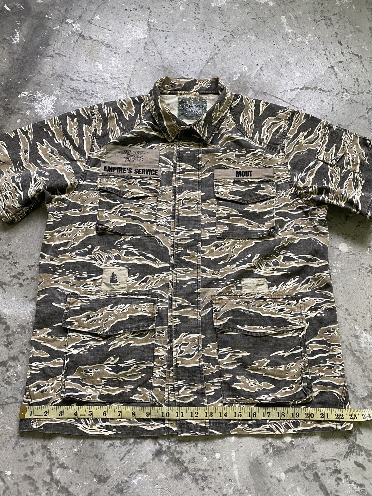Wtaps Wtaps Buds Tiger Stripe Camo Cotton Issue Shirt Size US L / EU 52-54 / 3 - 15 Thumbnail