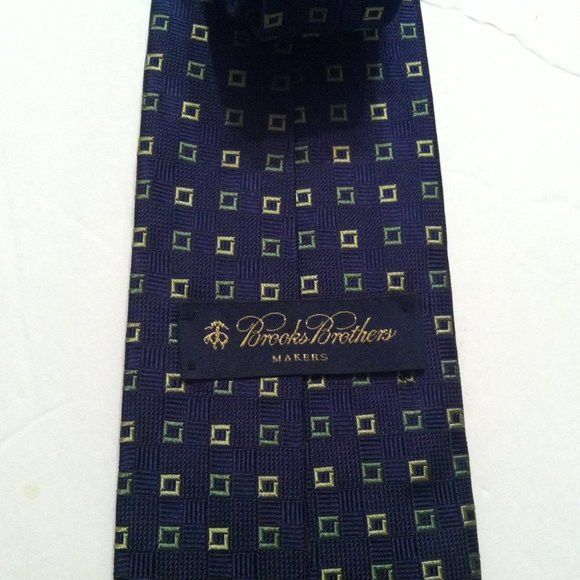 Brooks Brothers BROOKS BROTHERS MEN'S NEW BLUE 100%SILK TIE WIDTH: 3 3/4" Size ONE SIZE - 4 Thumbnail