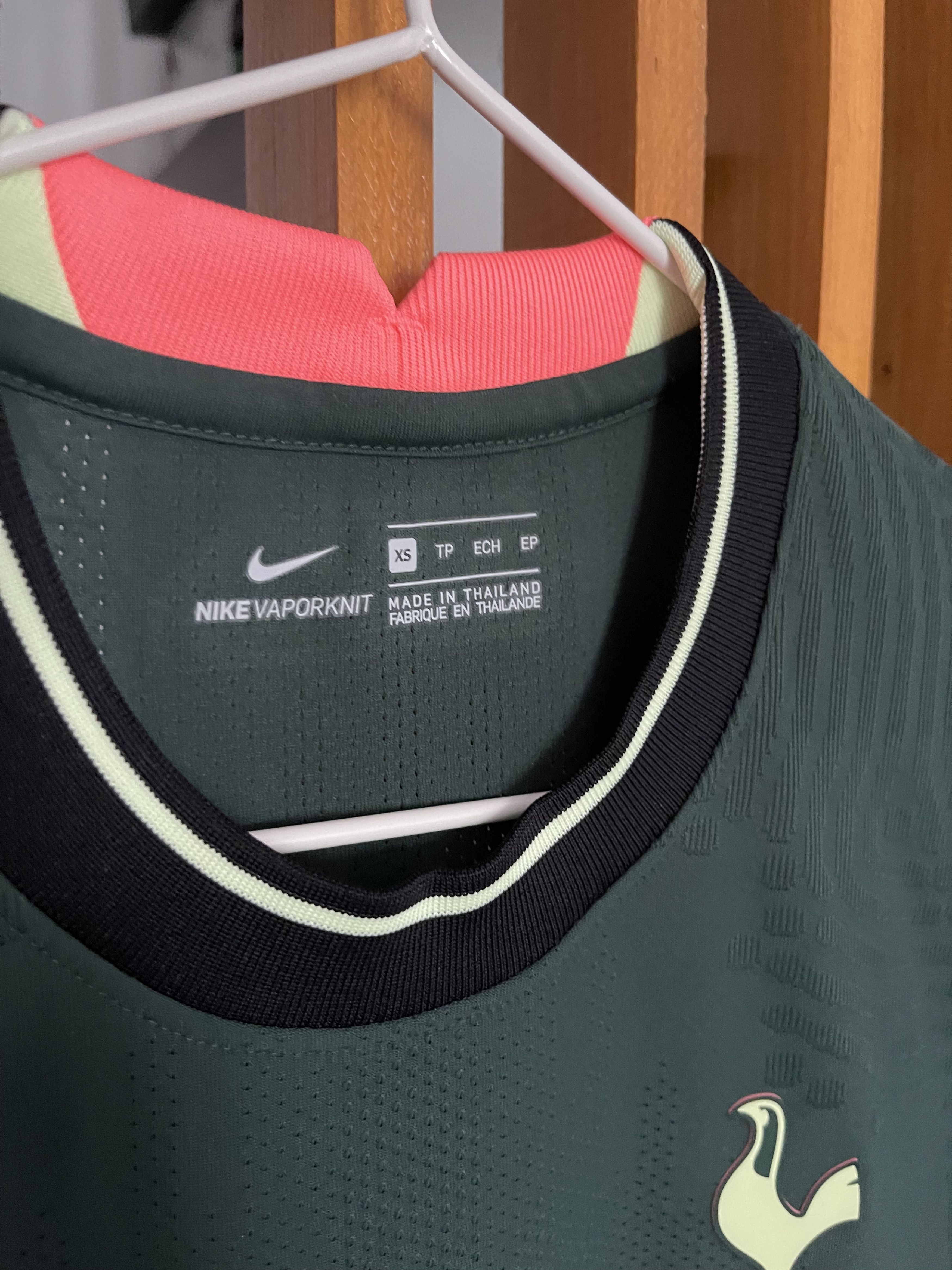 Nike Nike Tottenham Hotspur Authentic Vapor Match Jersey XS BNWT Size US XS / EU 42 / 0 - 3 Thumbnail