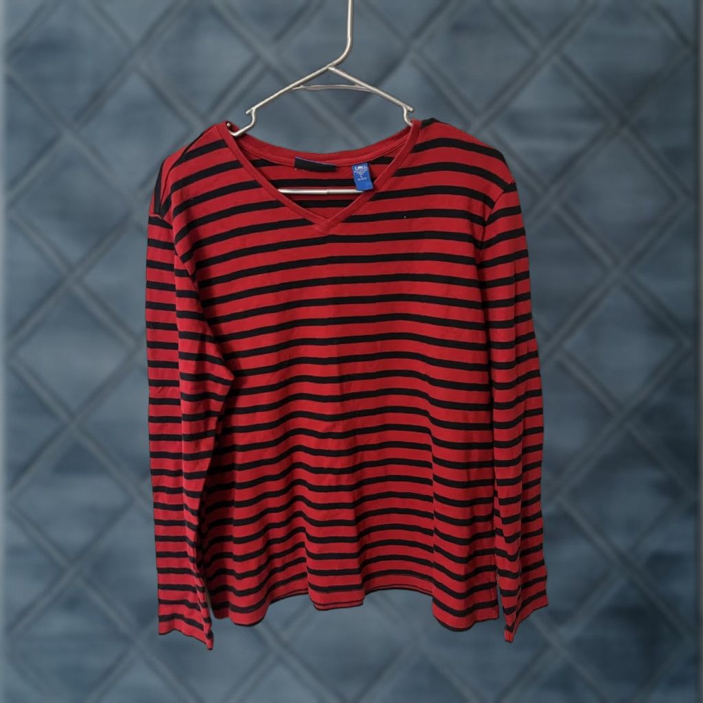 Vintage Karen Scott Sweater Shirt Womens L Red 2x2 Ribbed Knit V-Neck Striped Cozy Classic Pullover Size L / US 10 / IT 46 - 1 Thumbnail