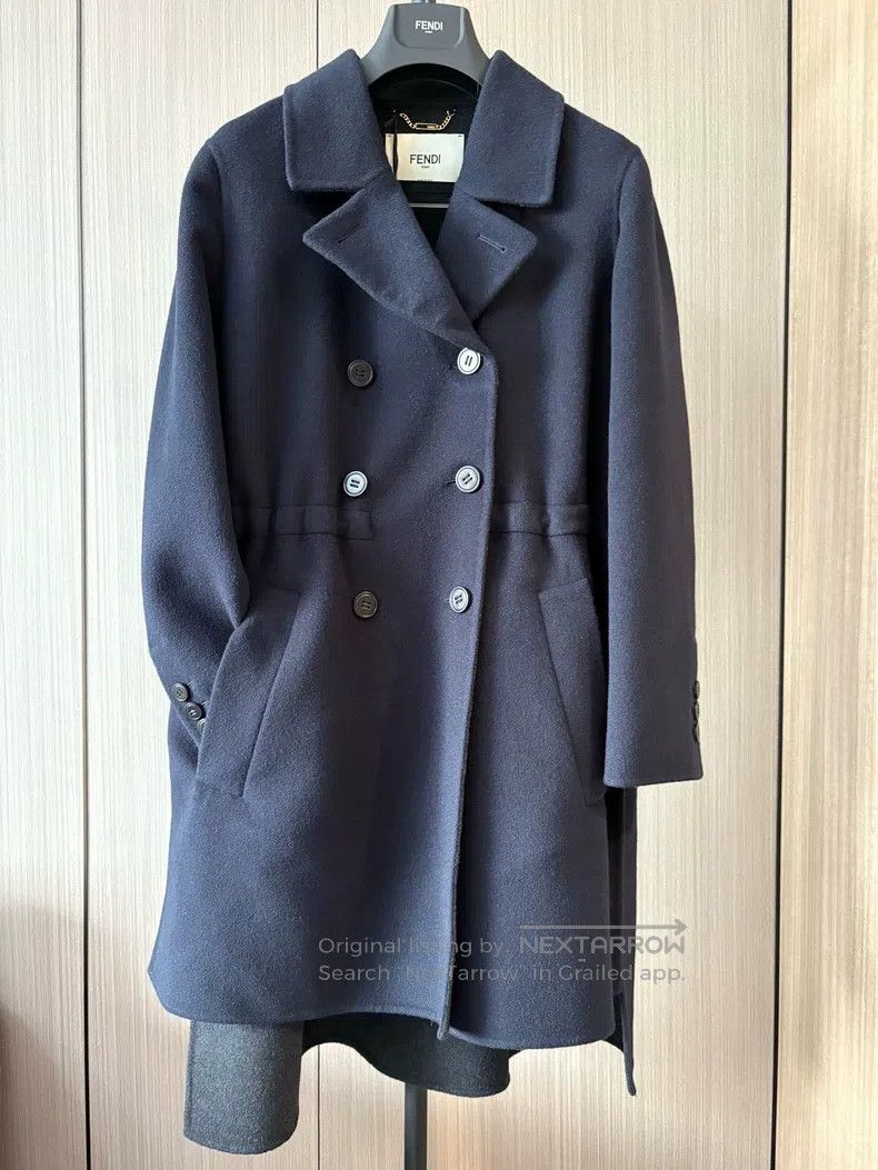 Fendi Fendi Ms.Cashmere Coat in a deep blue shade, 100% cashmere Size XS / US 0-2 / IT 36-38 - 1 Thumbnail