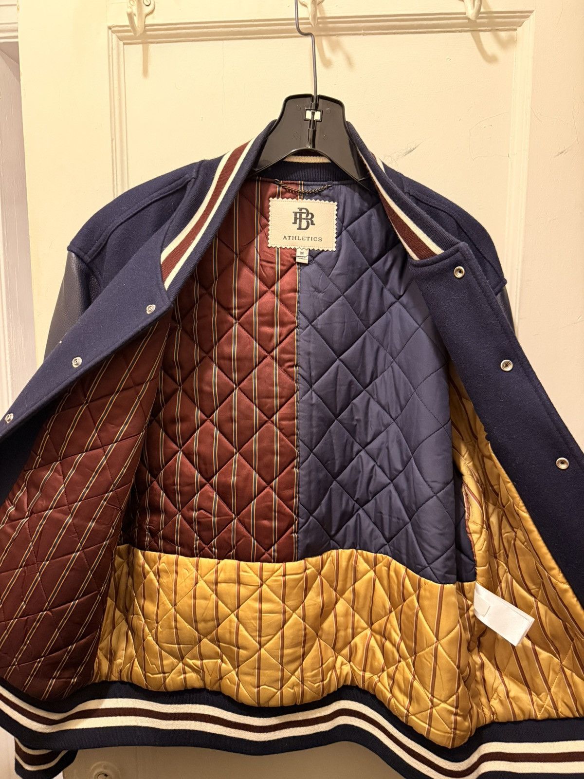 Banana Republic Banana Republic Varsity Jacket Size US M / EU 48-50 / 2 - 2 Thumbnail